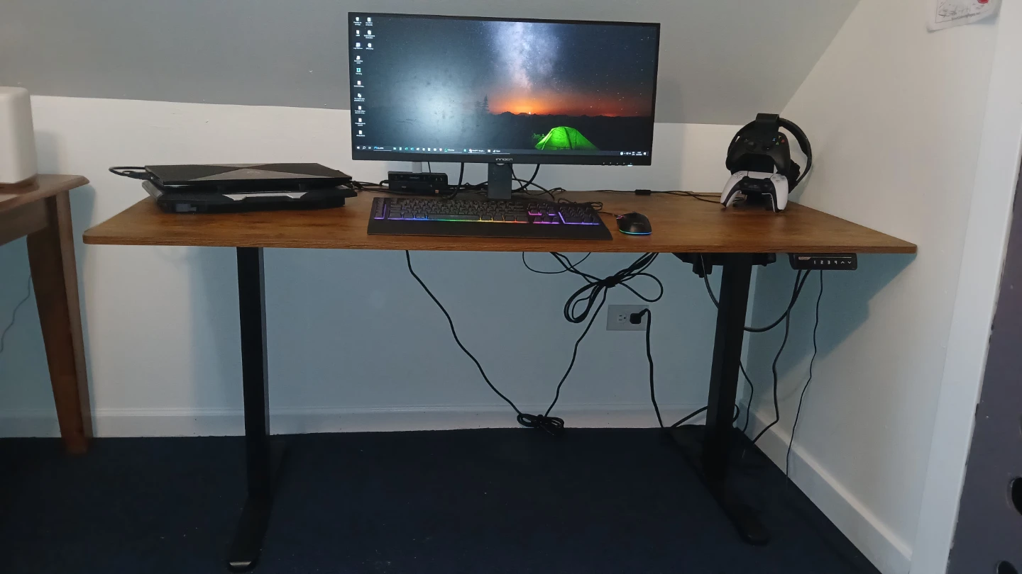 Standing Desk with Wood Top / Escritorio con ajuste de altura - photo 5