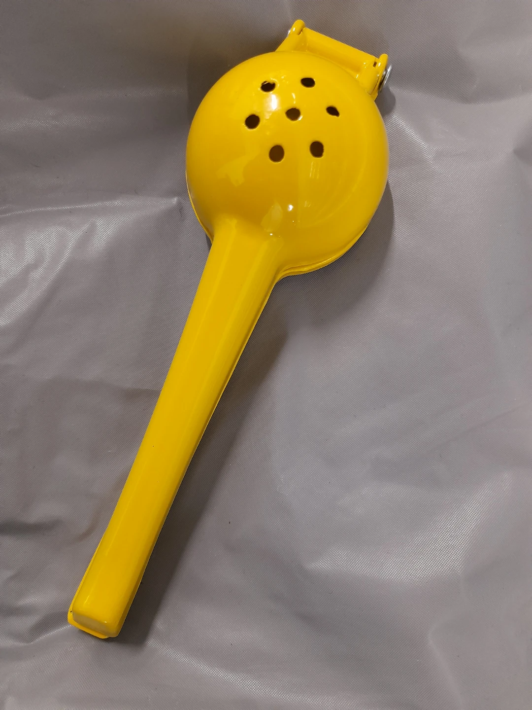 Yellow Citrus Juicer - photo 2