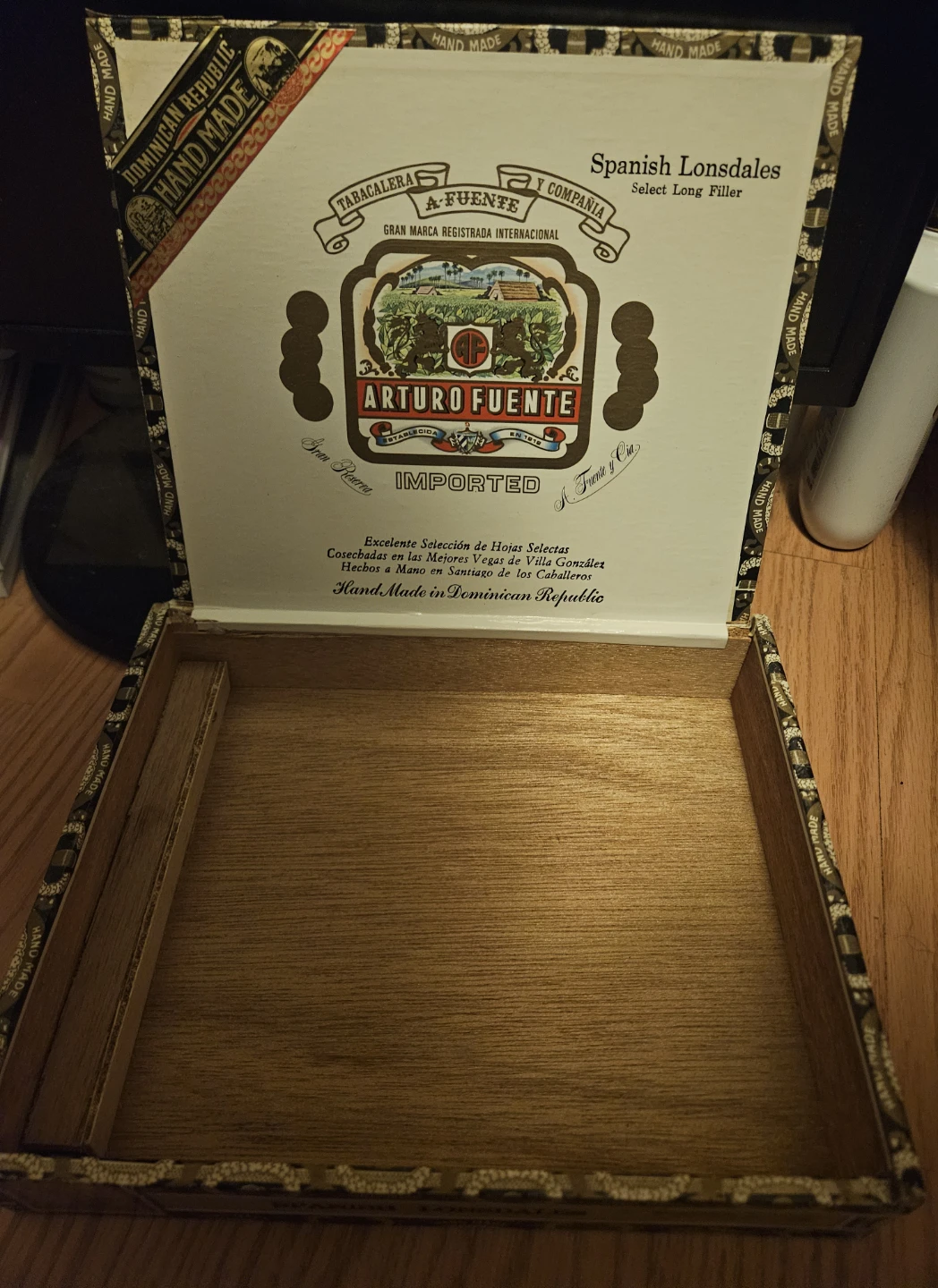 Handmade Dominican Cigar Box - photo 2