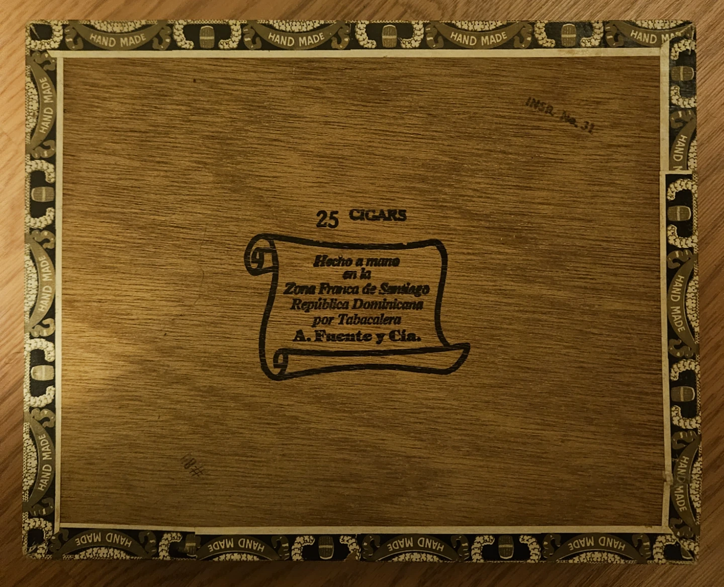 Handmade Dominican Cigar Box - photo 4