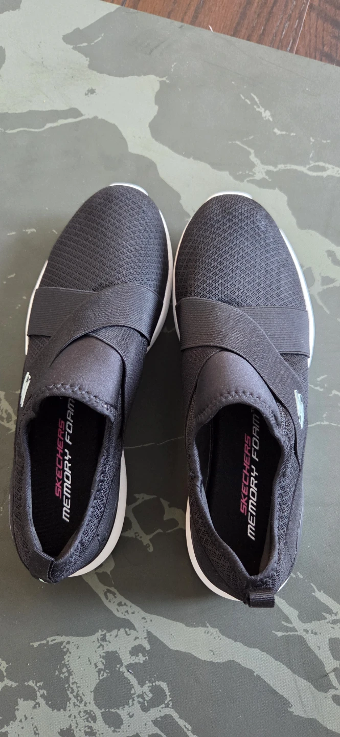 Skechers Women's Black Slip-On Memory Foam Sneakers - photo 2