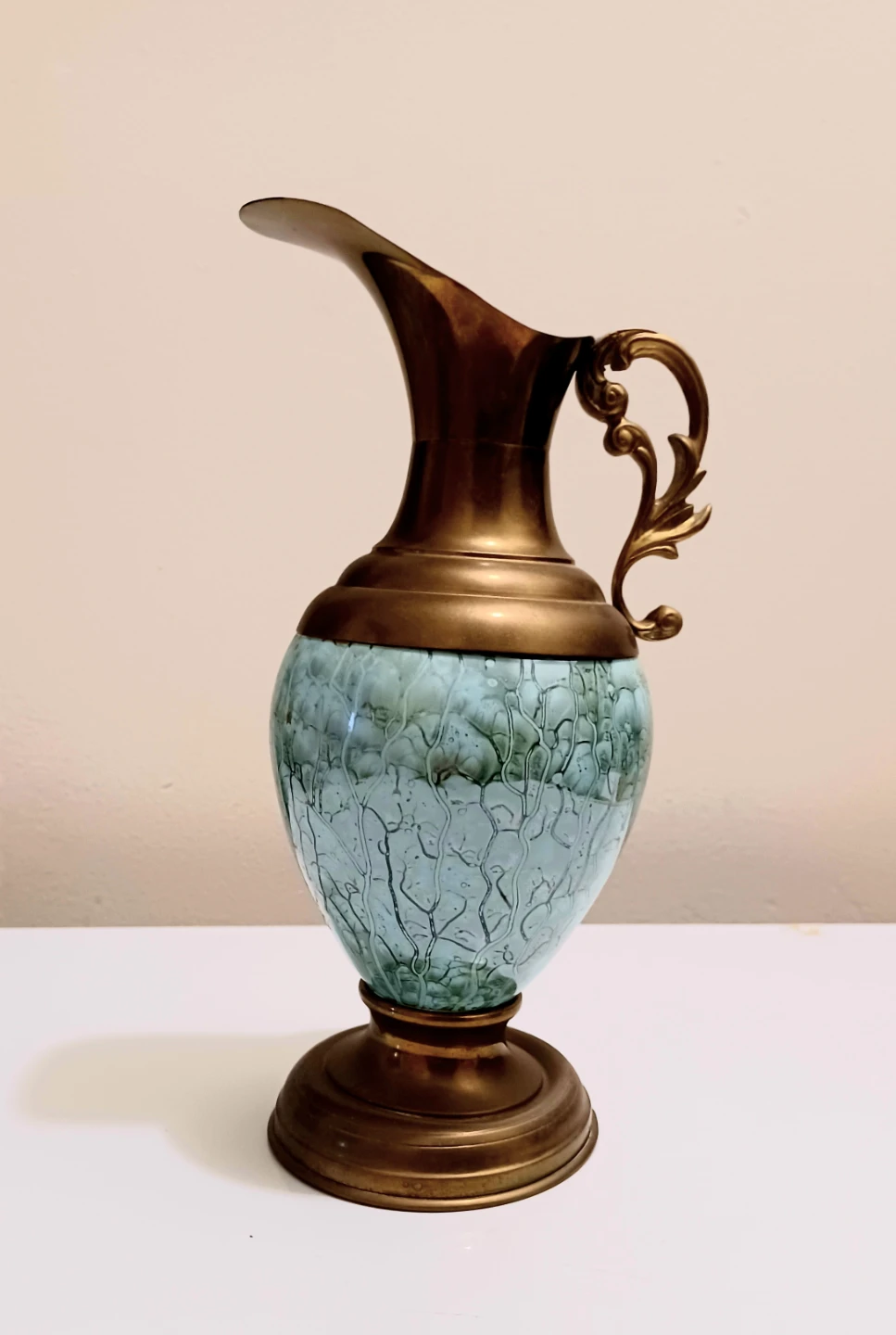 Vtg MCM Delft Brass Ewar Vase - photo 3