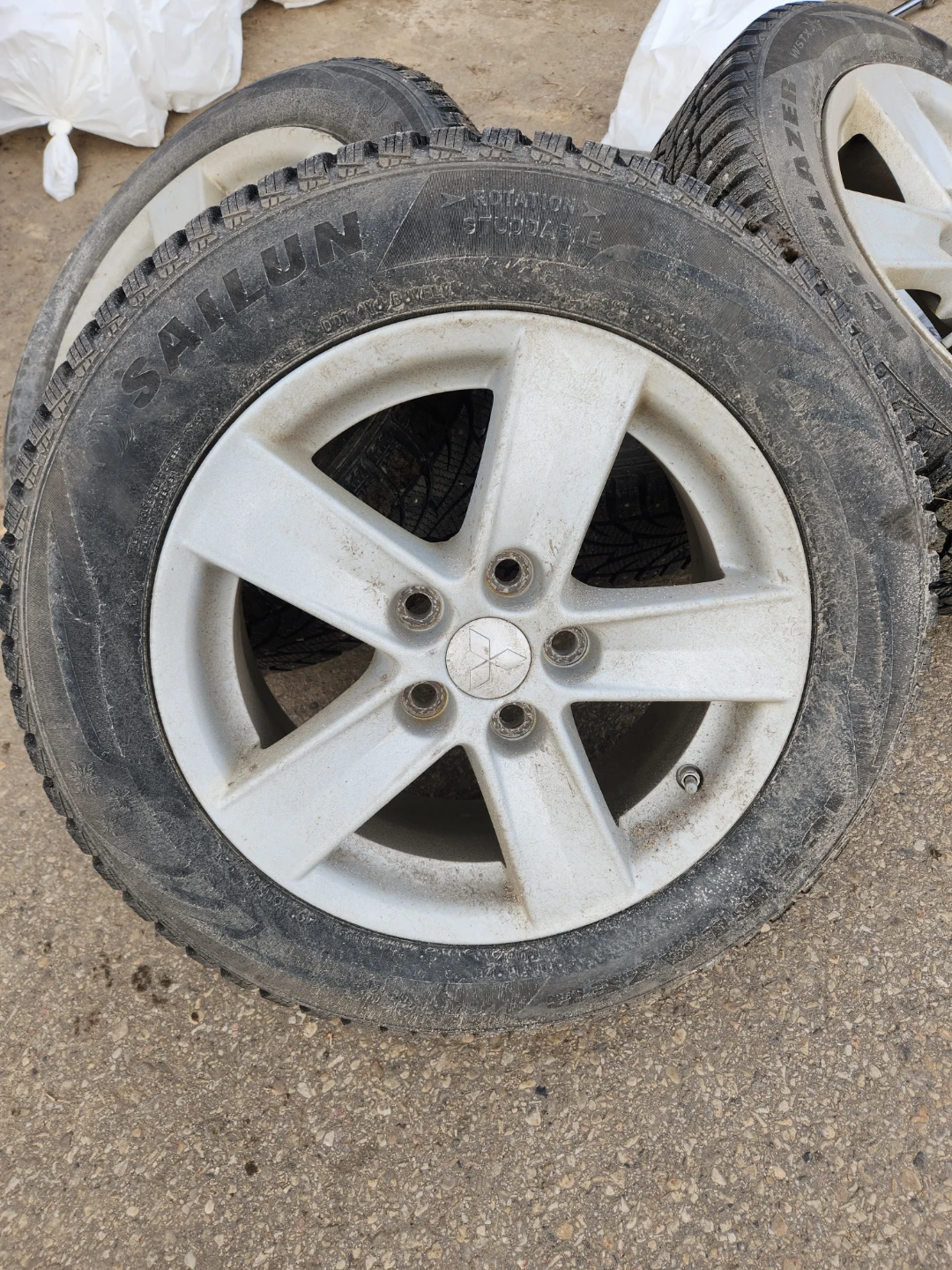 Sailun Ice Blazer WSTX Winter Tires with Studs