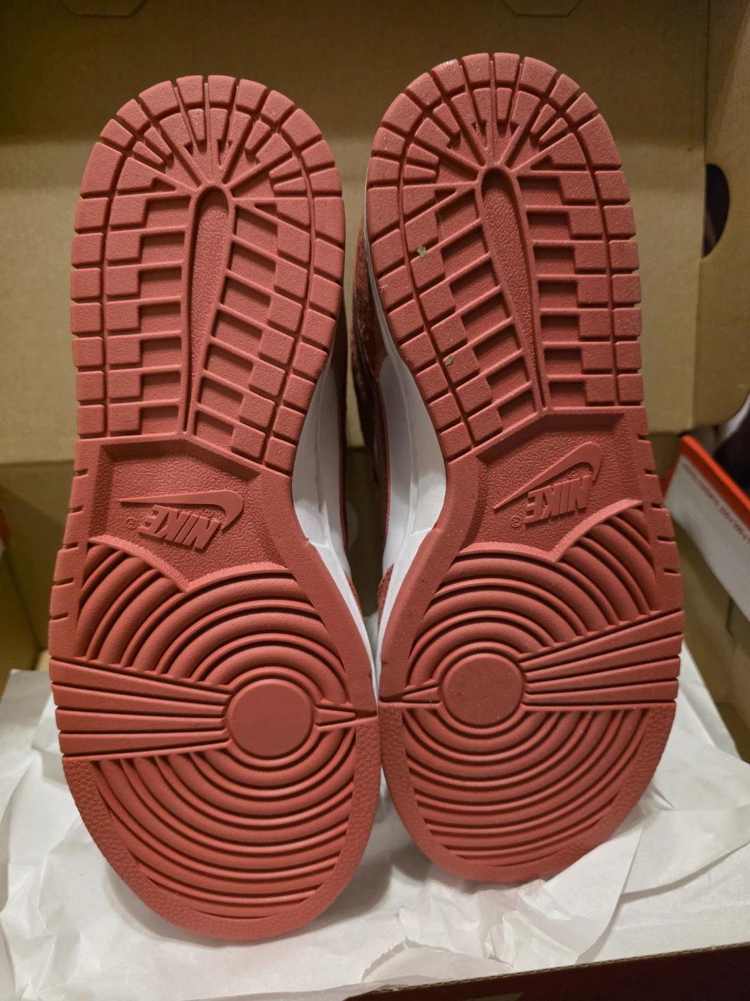 Nike Dunk Low "VDay" Women's Sneakers - photo 5