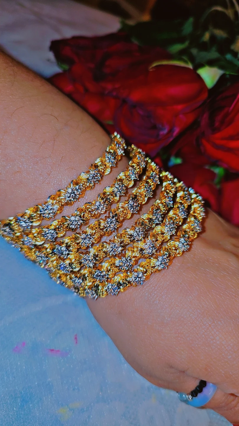 Gold-tone Diamond inspired style Bangles - photo 4