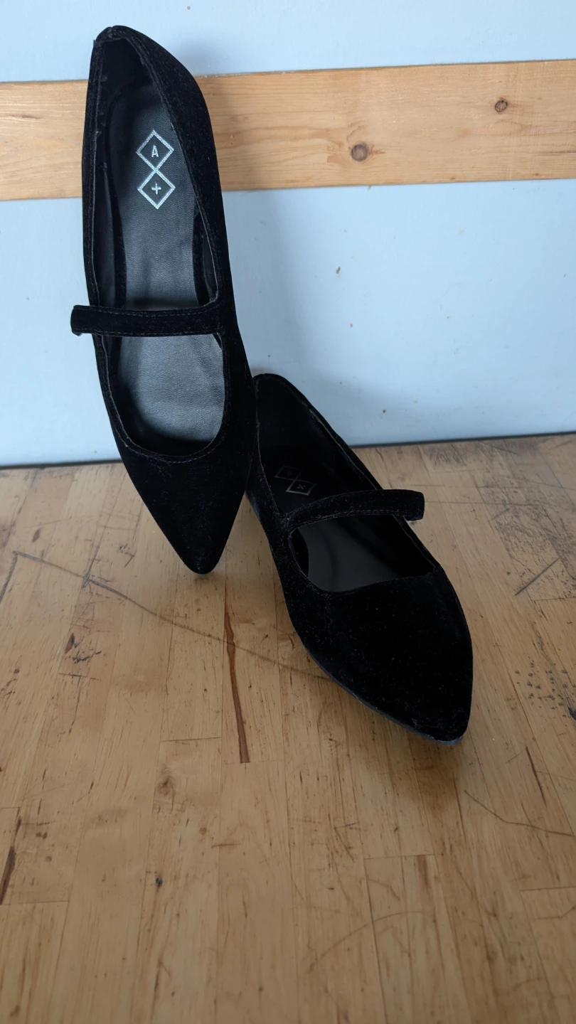AX Brand Black Velvet Mary-Janes Pointed Toe Flats. - photo 5