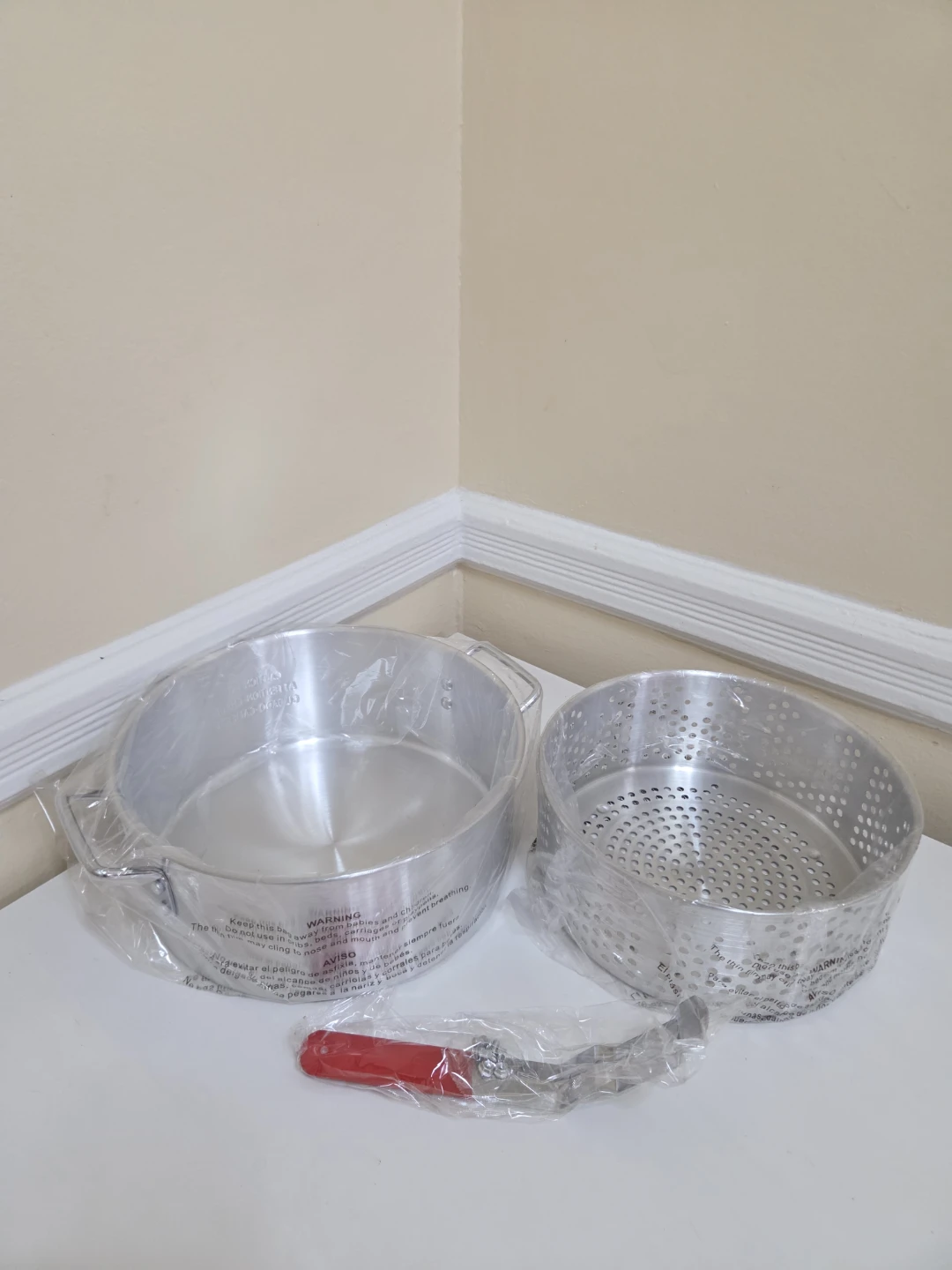 Aluminum Steamer Pot with Lid and Handle