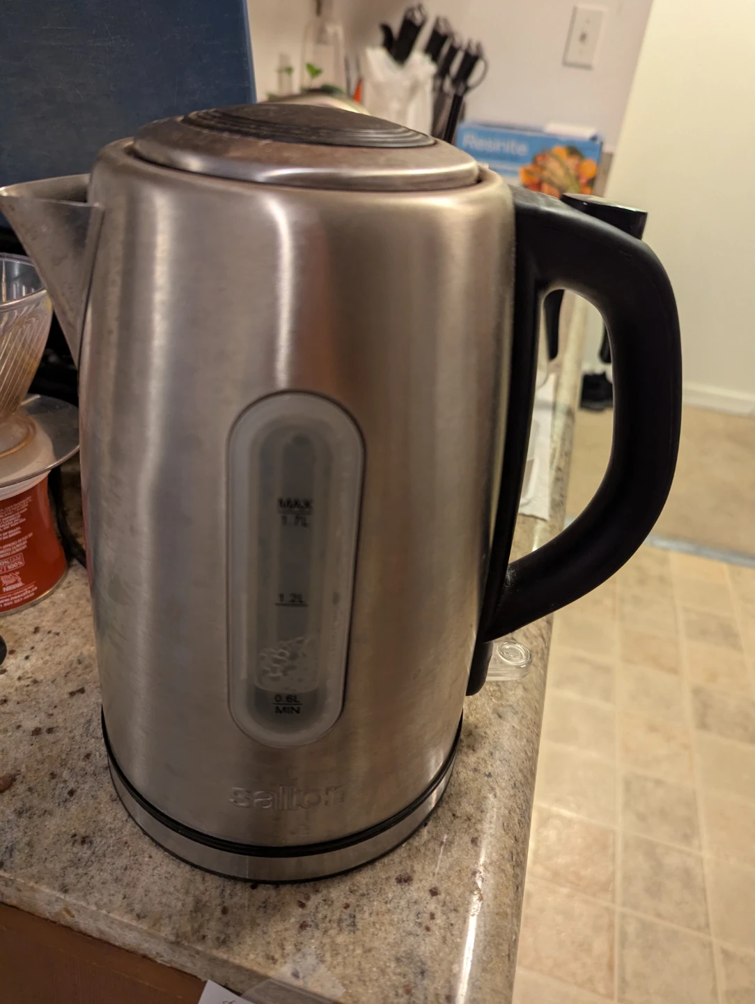 Salton Cordless Electric Stainless Steel Kettle - 1.7L - photo 2