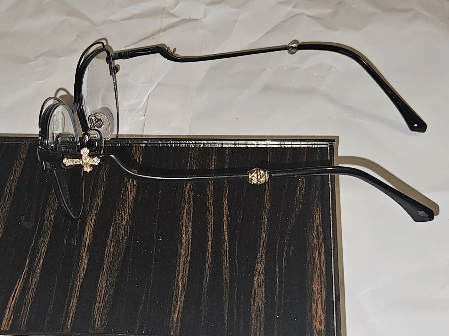 Cat-Eye Eyeglasses with Cross Embellishments - photo 3