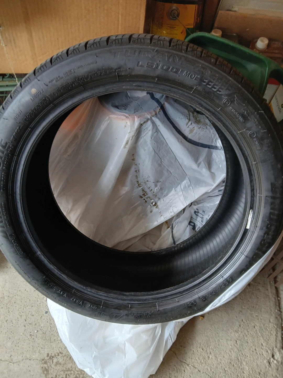 Bridgestone Blizzak Tire - photo 2