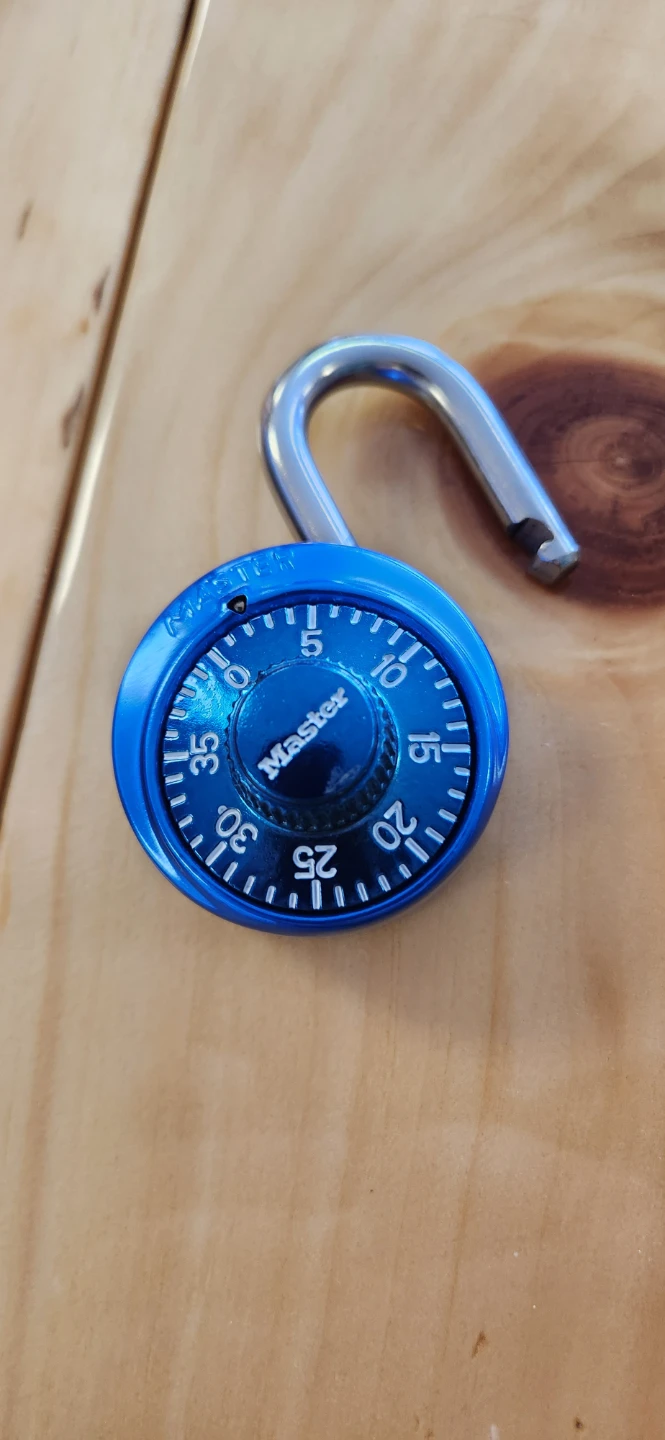 Master Lock Blue Combination Padlock - photo 2