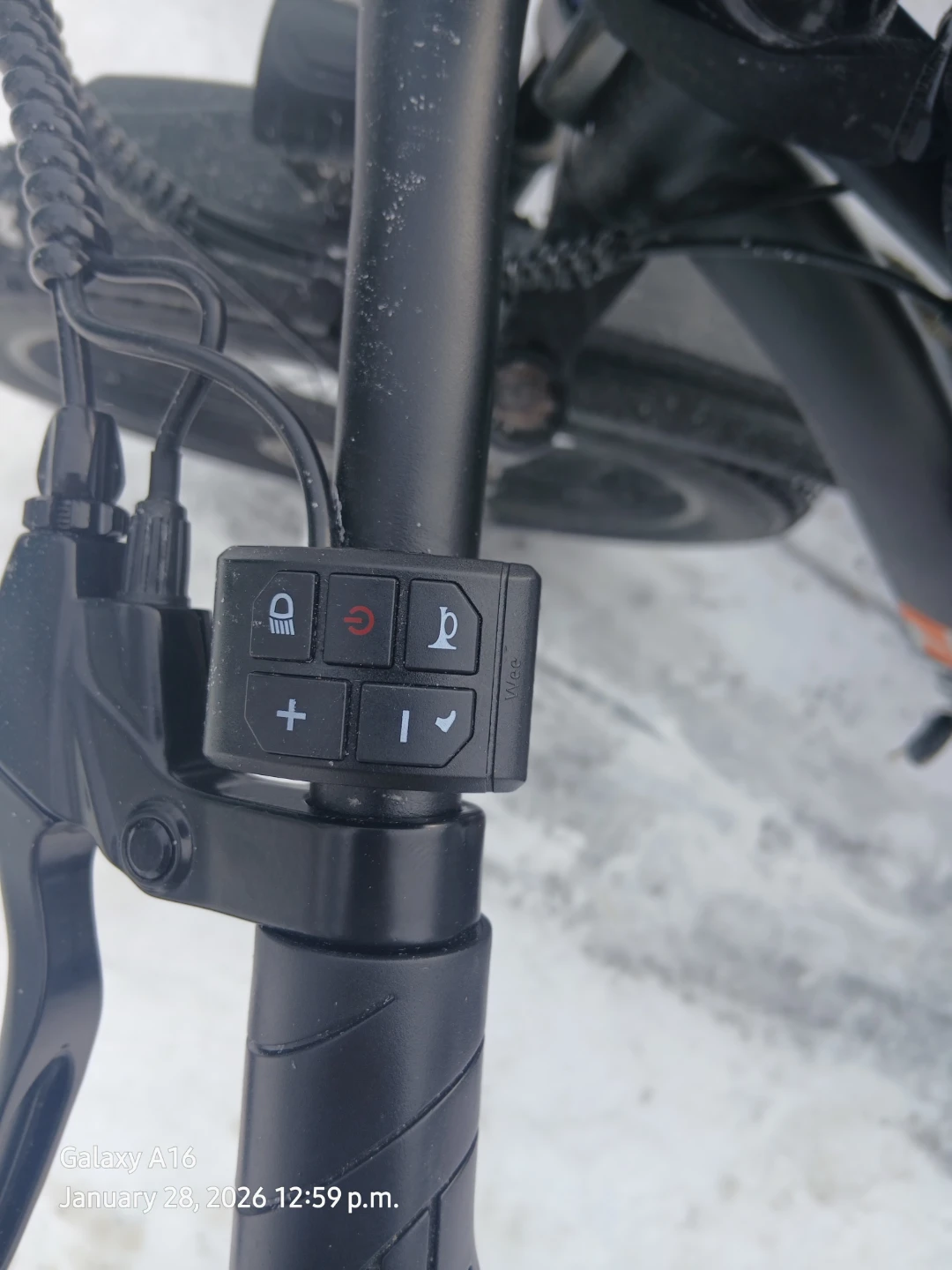 ZOZO Fat Tire Electric Bike with Toolkit - photo 3