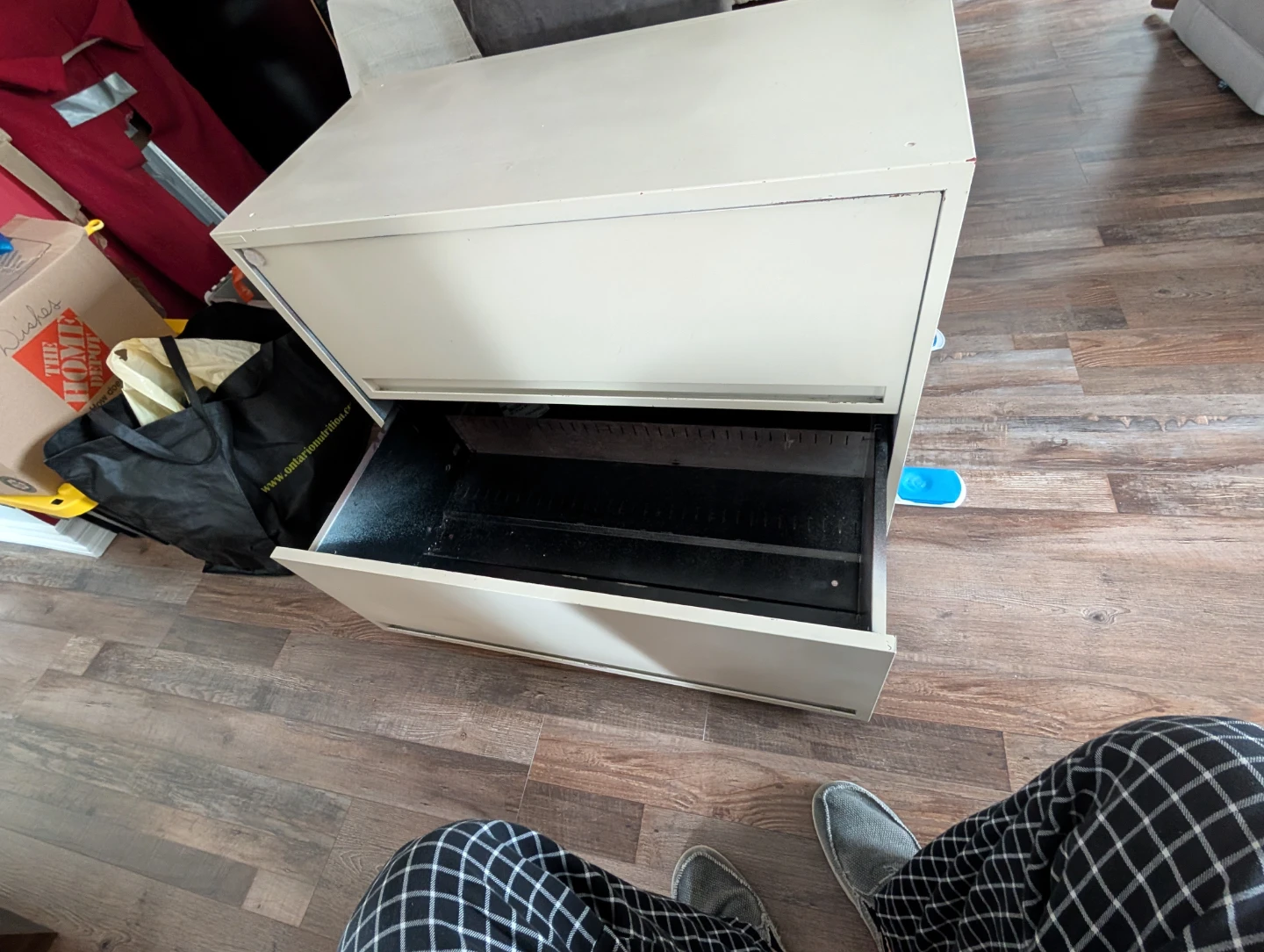 Two-Drawer Metal Filing Cabinet - photo 3