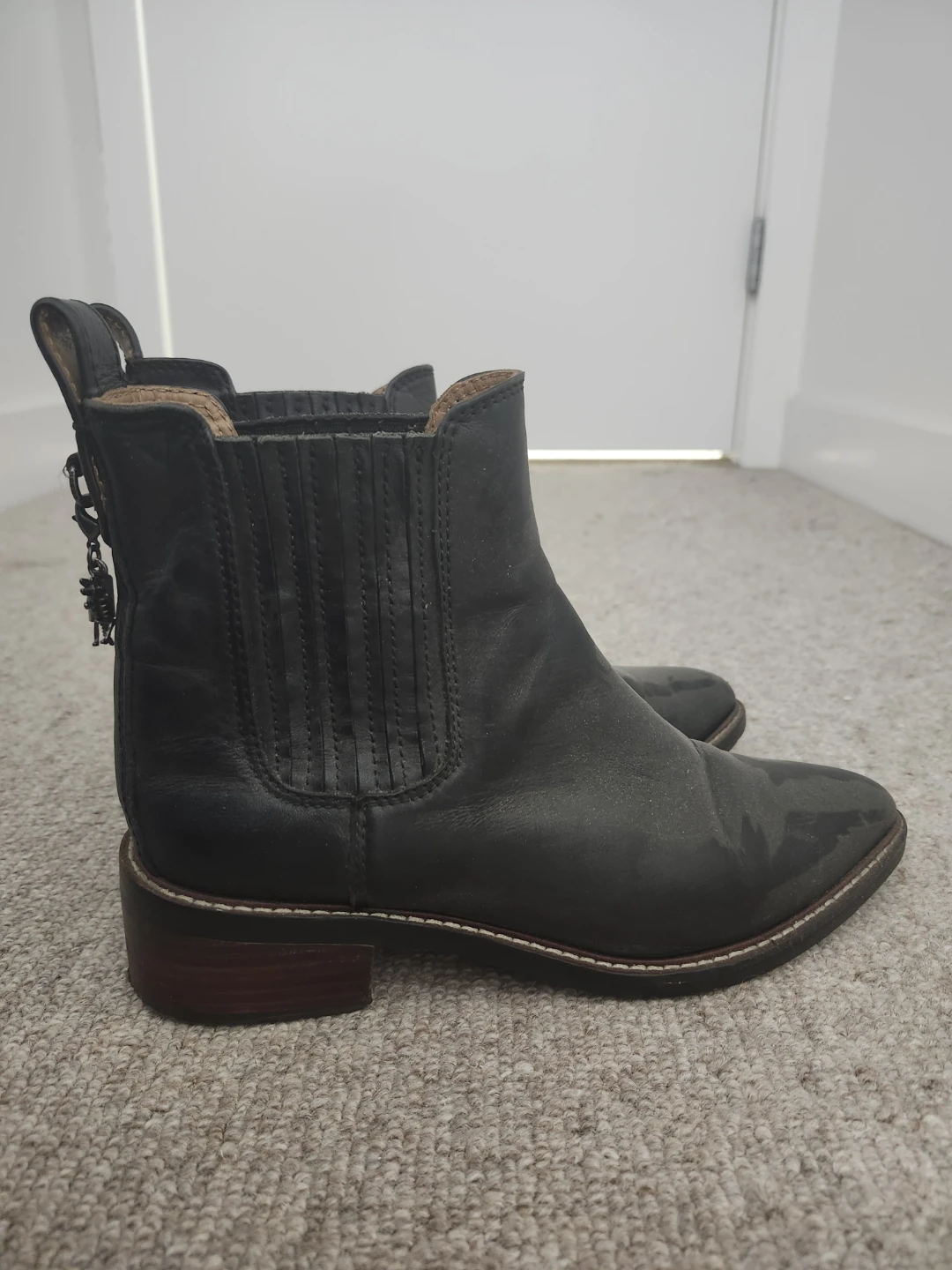 Black Leather Ankle Boots - photo 2