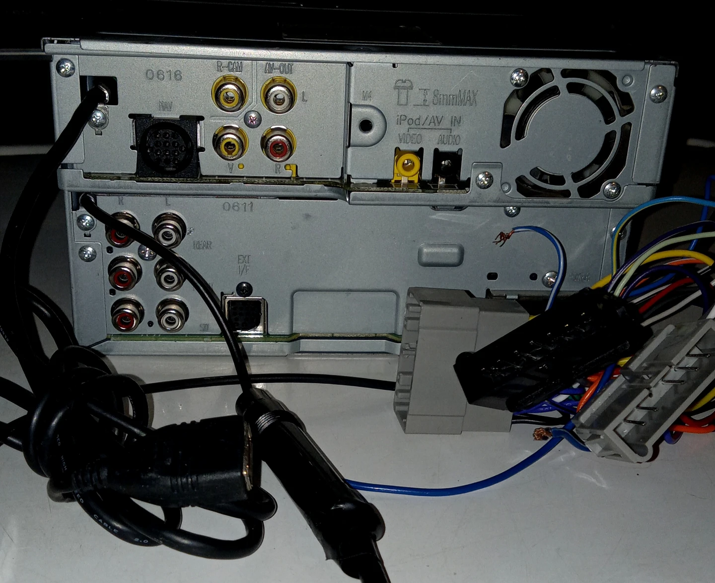 Kenwood DDX516 Monitor DVD Receiver - photo 2