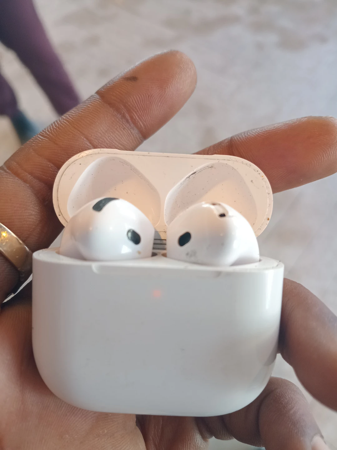 Airpods 4th generation