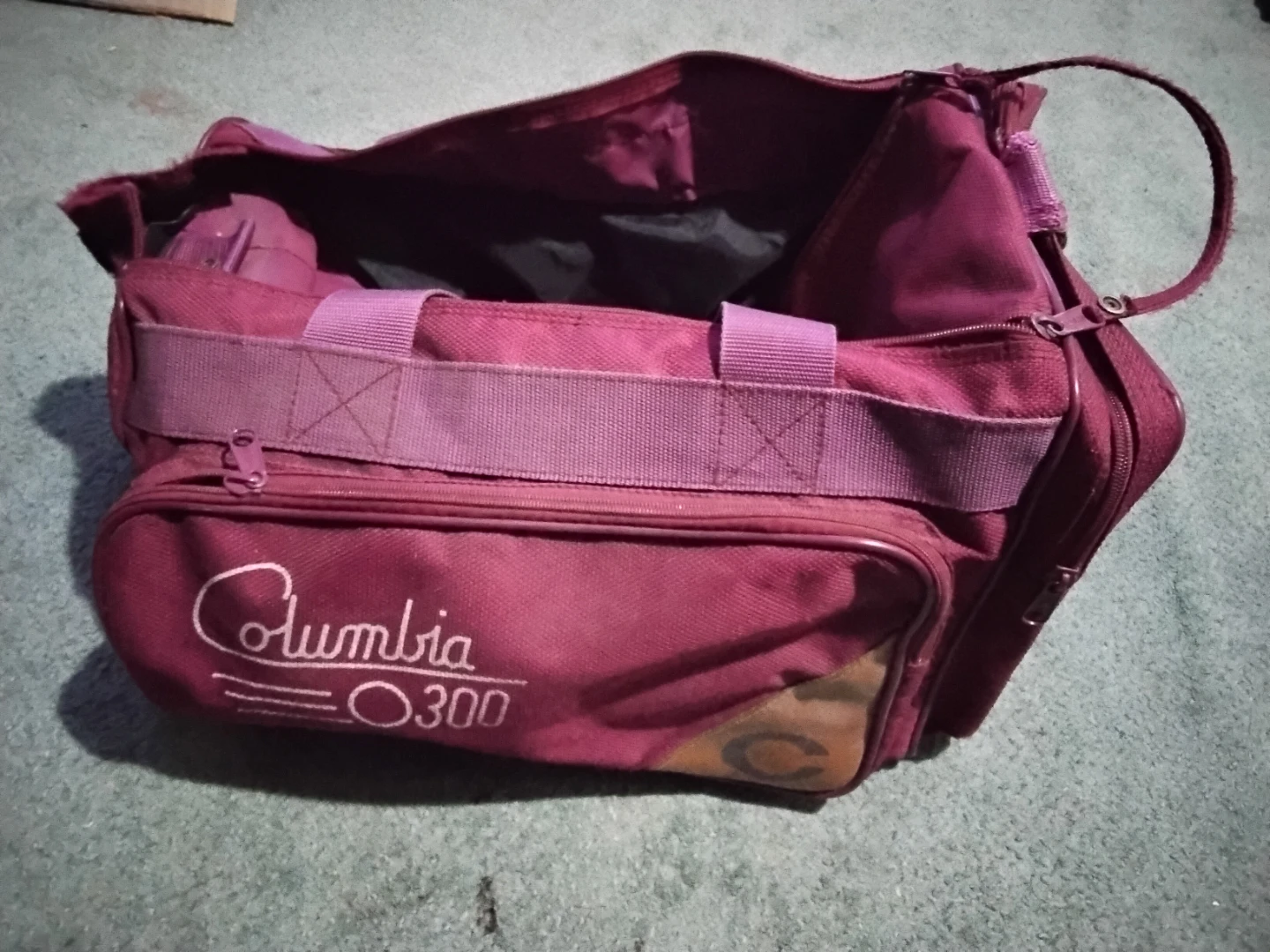 Columbia 300 Bowling Ball Bag