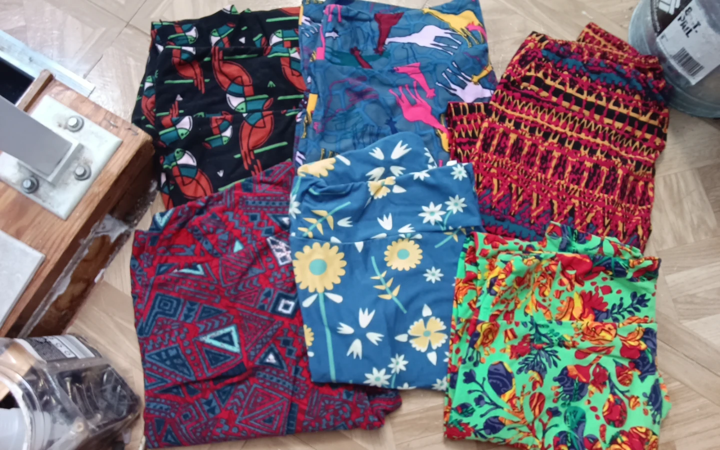 Lot of 5 woman's lularoe Leggings $10 ea
