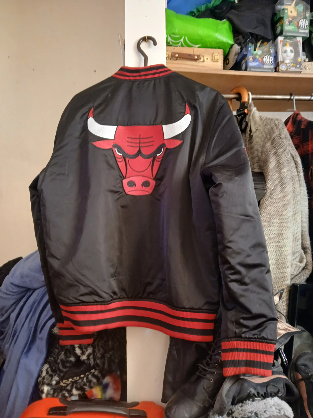 Chicago Bulls NBA Bomber Jacket - photo 2