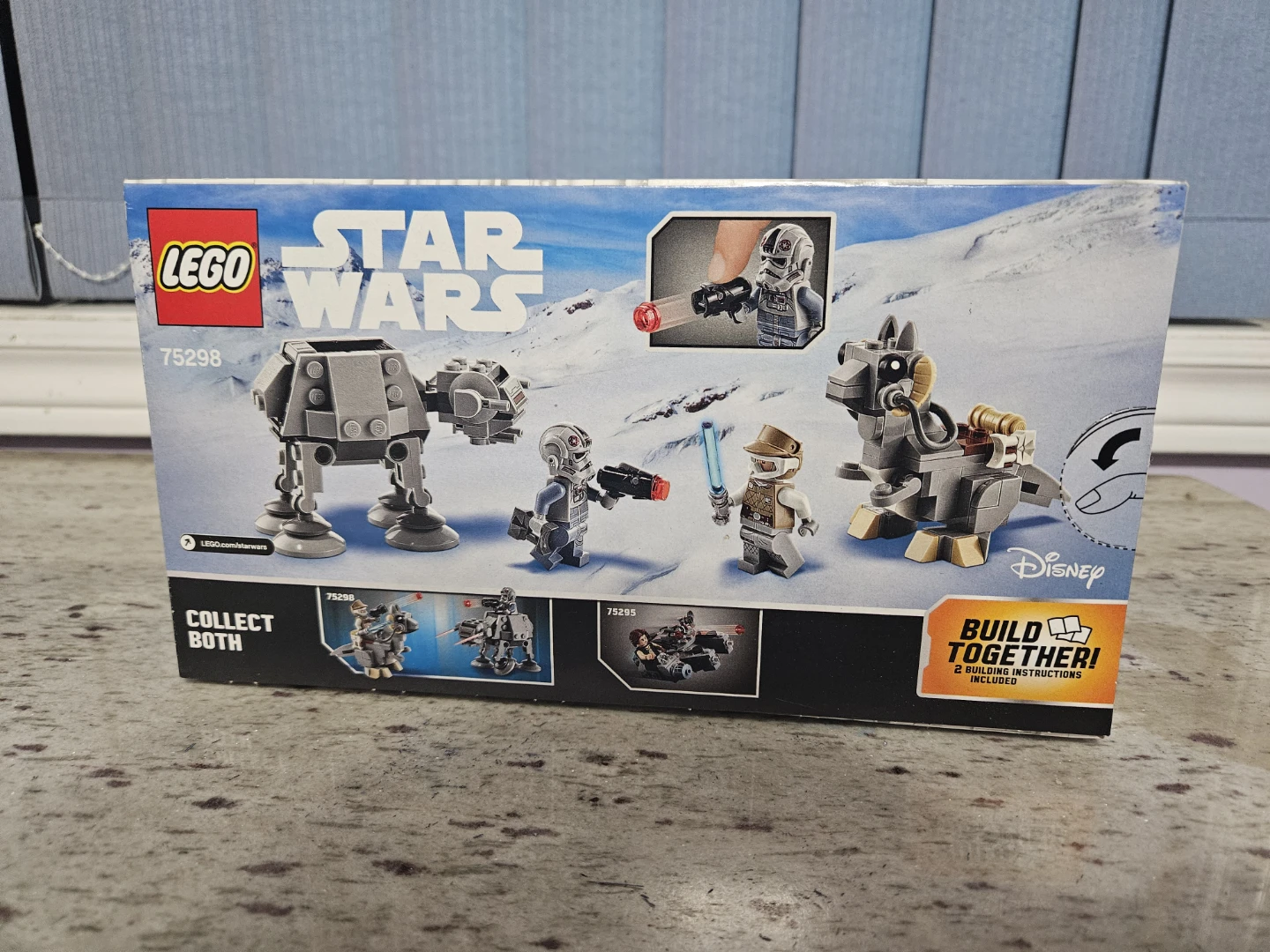 LEGO Star Wars AT-AT vs Tauntaun Microfighters - photo 2