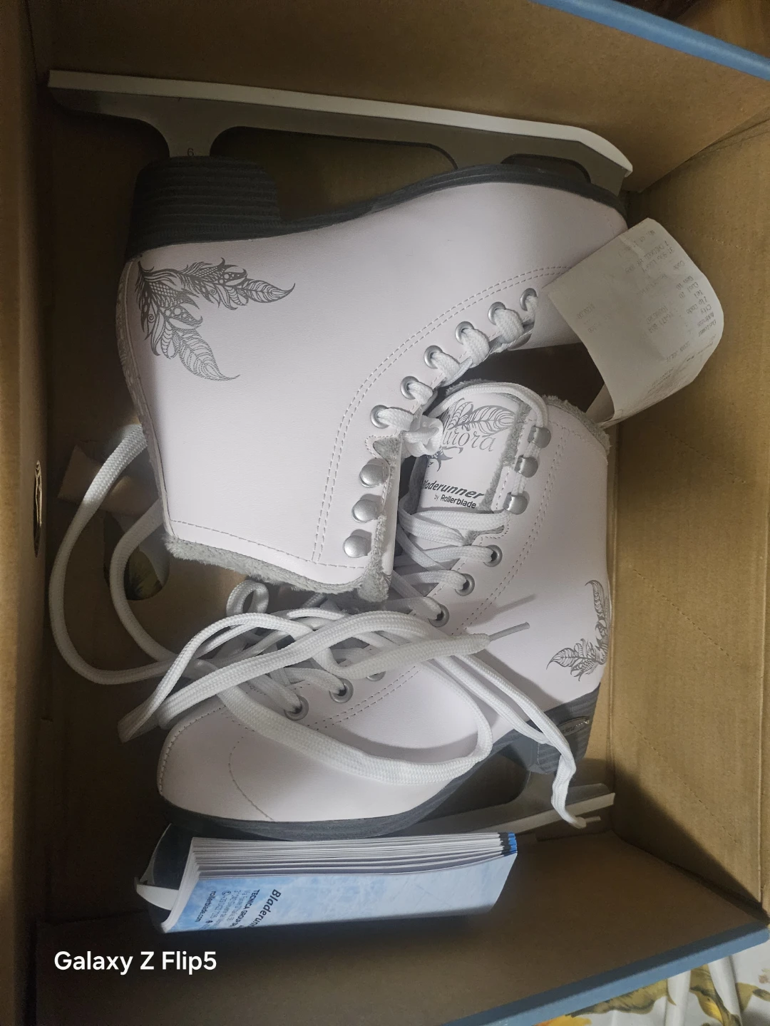 Rollerblade Aurora Ice Skates