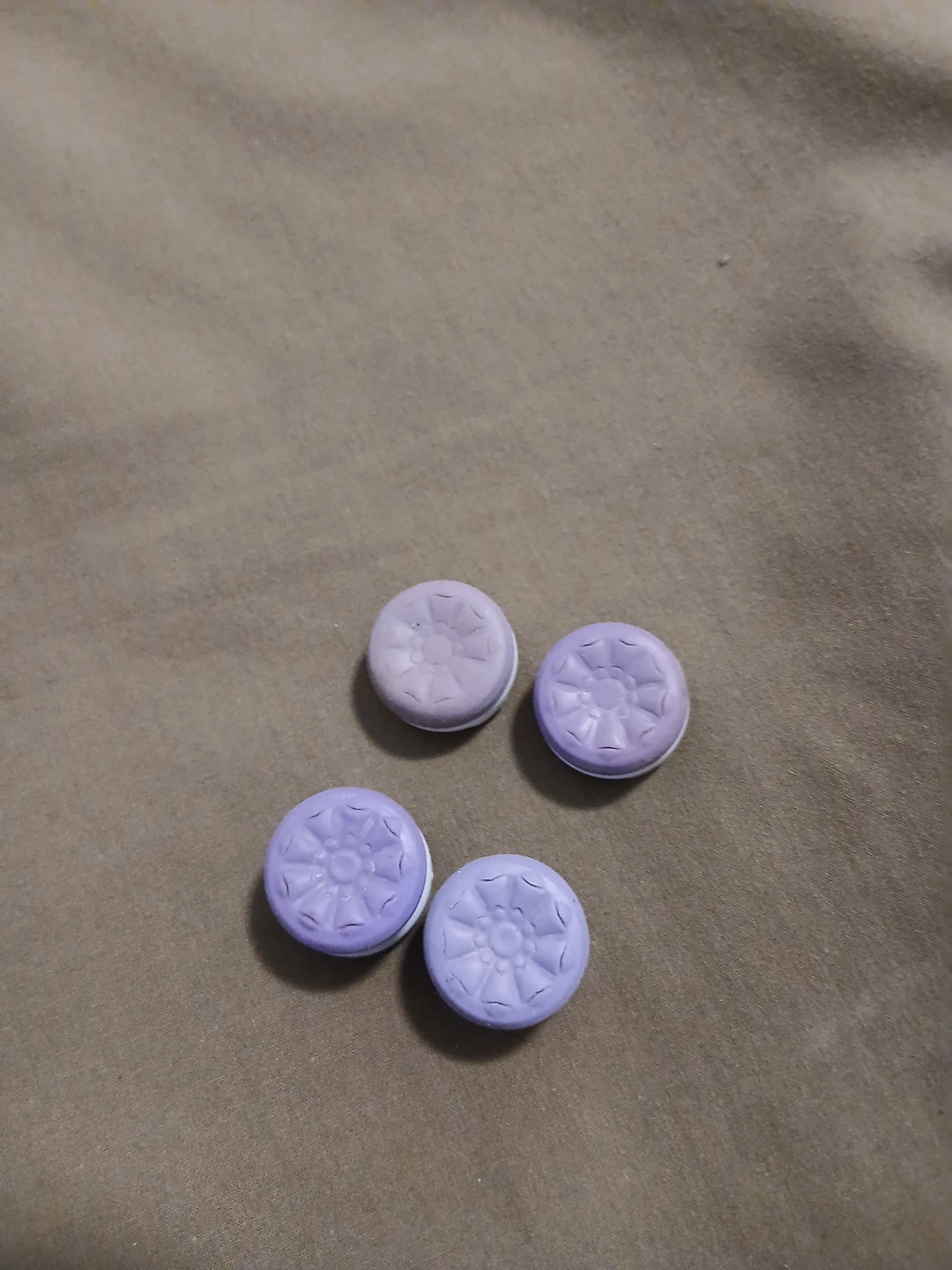 4x Purple Thumb Grips with Snowflake Design