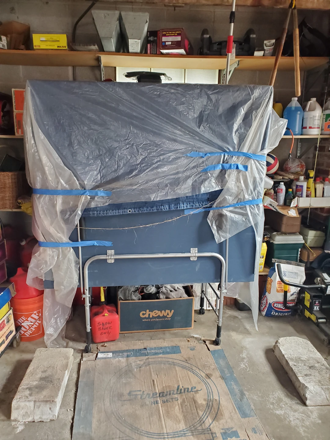Ping pong table