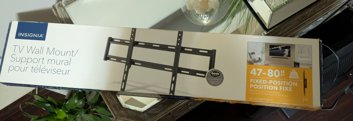 🏆 BRAND NEW Insignia TV wall mount/support mural