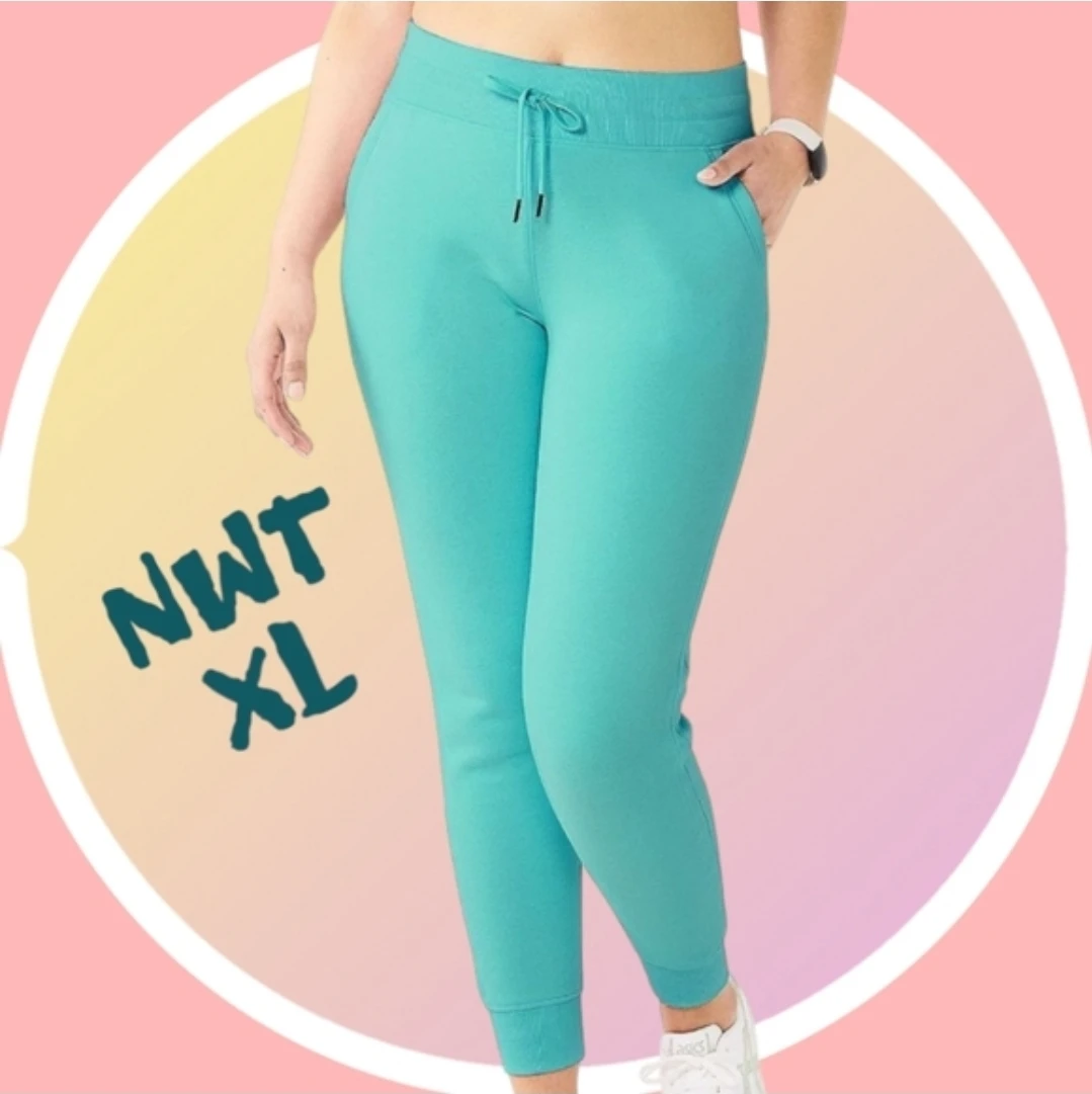 NWT XL Ultra Soft High Waisted Slim Fit Tapered Leg Joggers 🏆