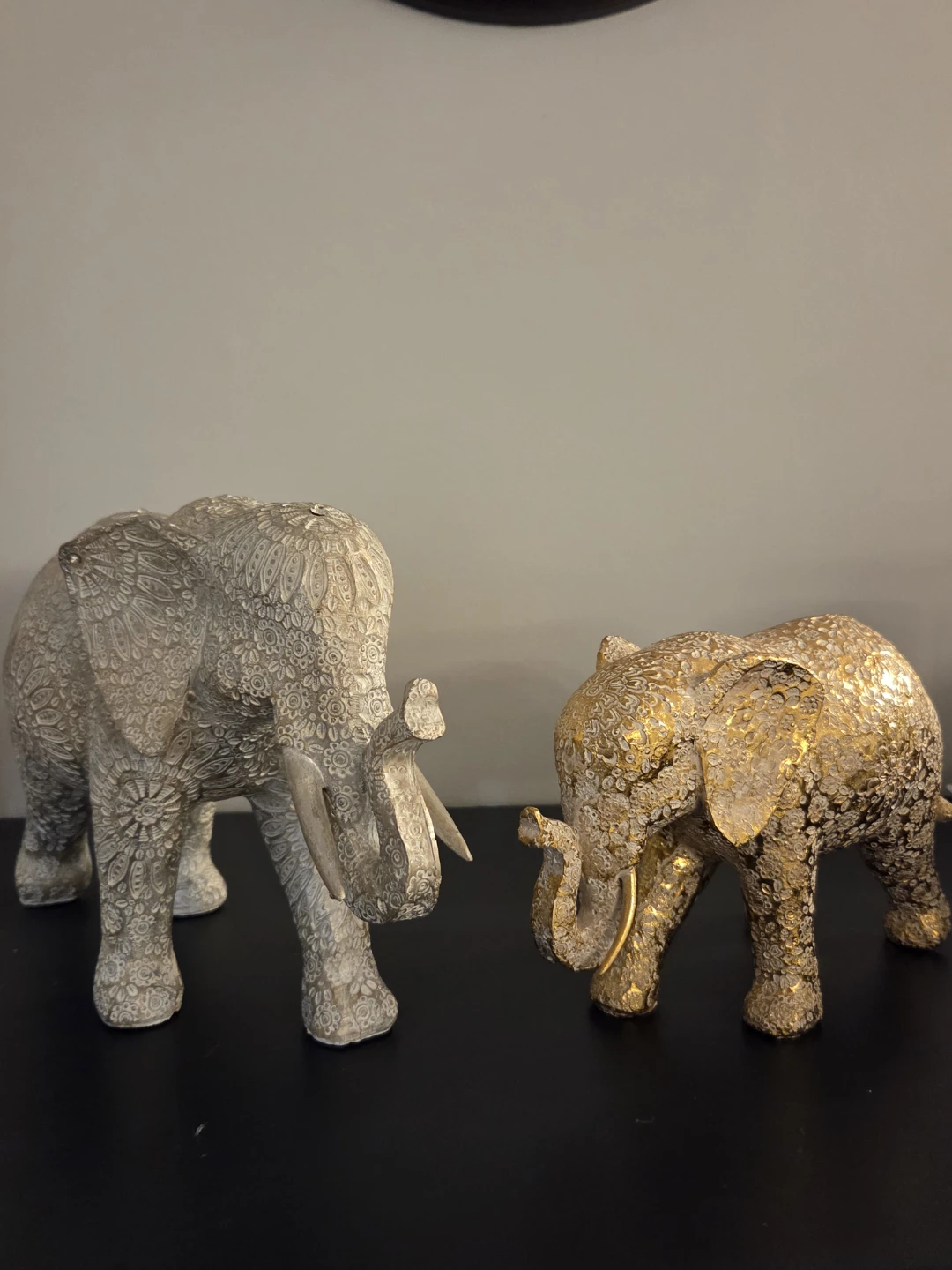 Decorative Elephant Figurines - Set of 2 - photo 2