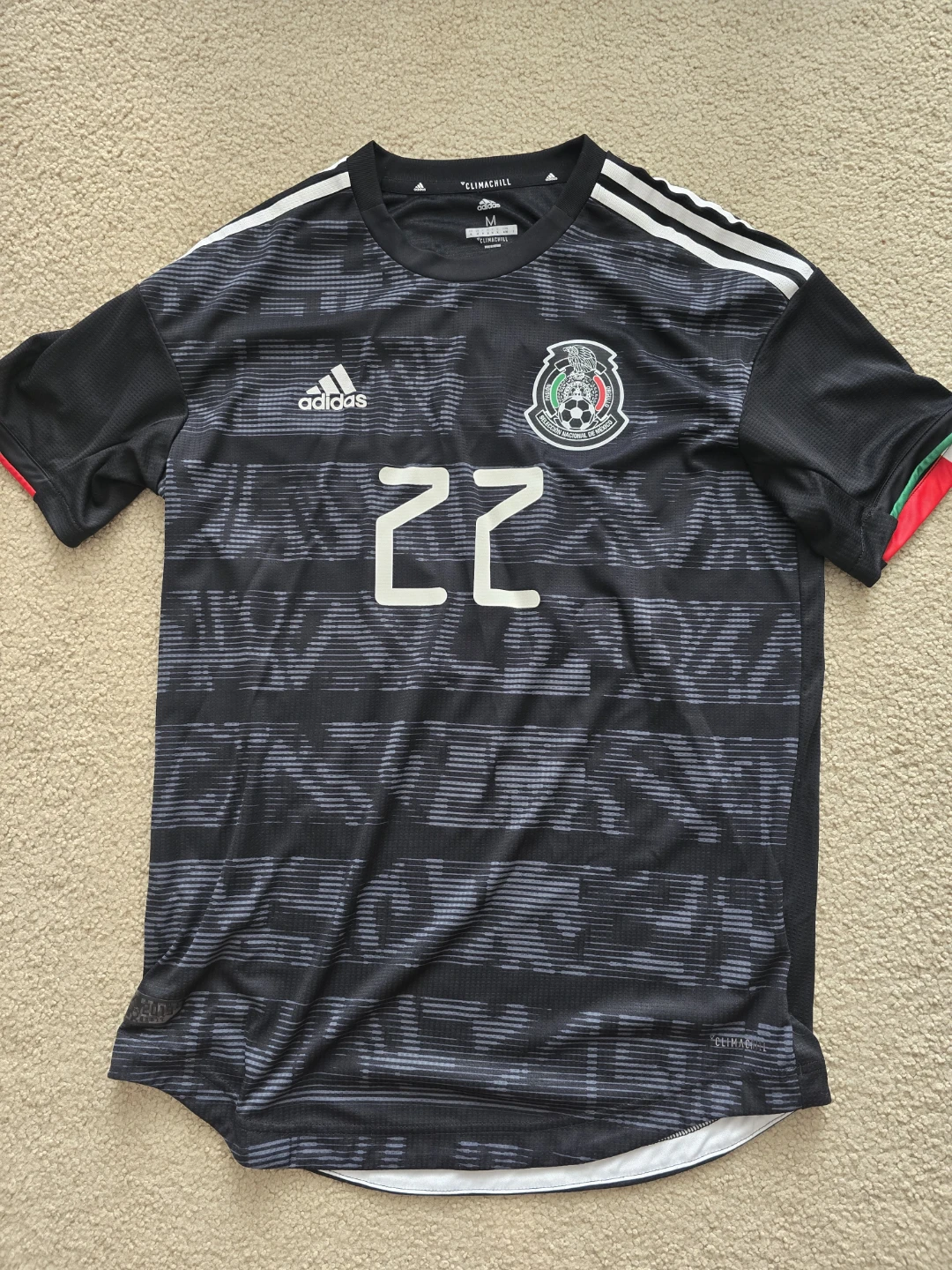 Mexico National Team Soccer Jersey H. Lozano #22 Size M
