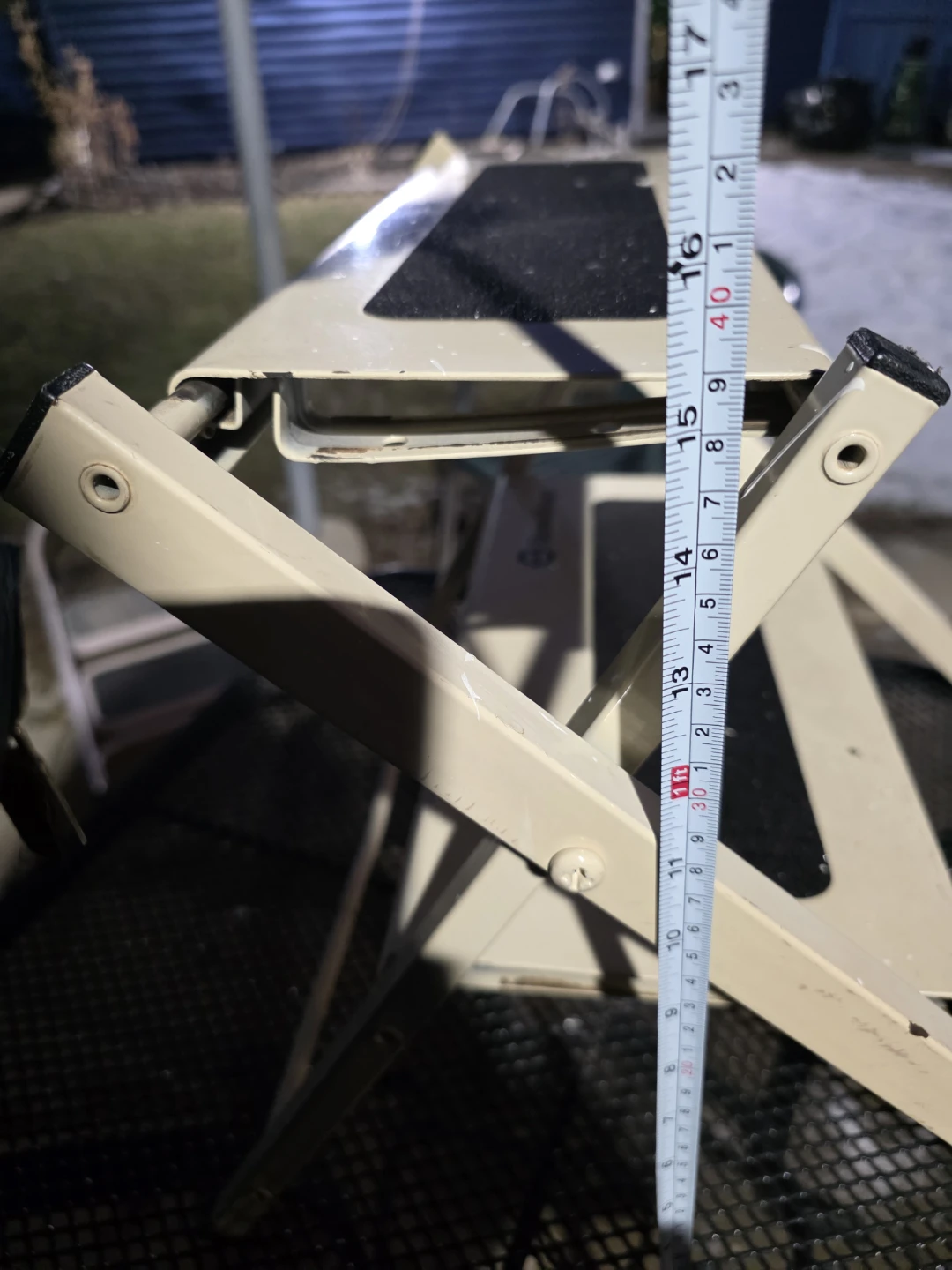 Stowaway 2-Step Foldable Pet Stairs - photo 5