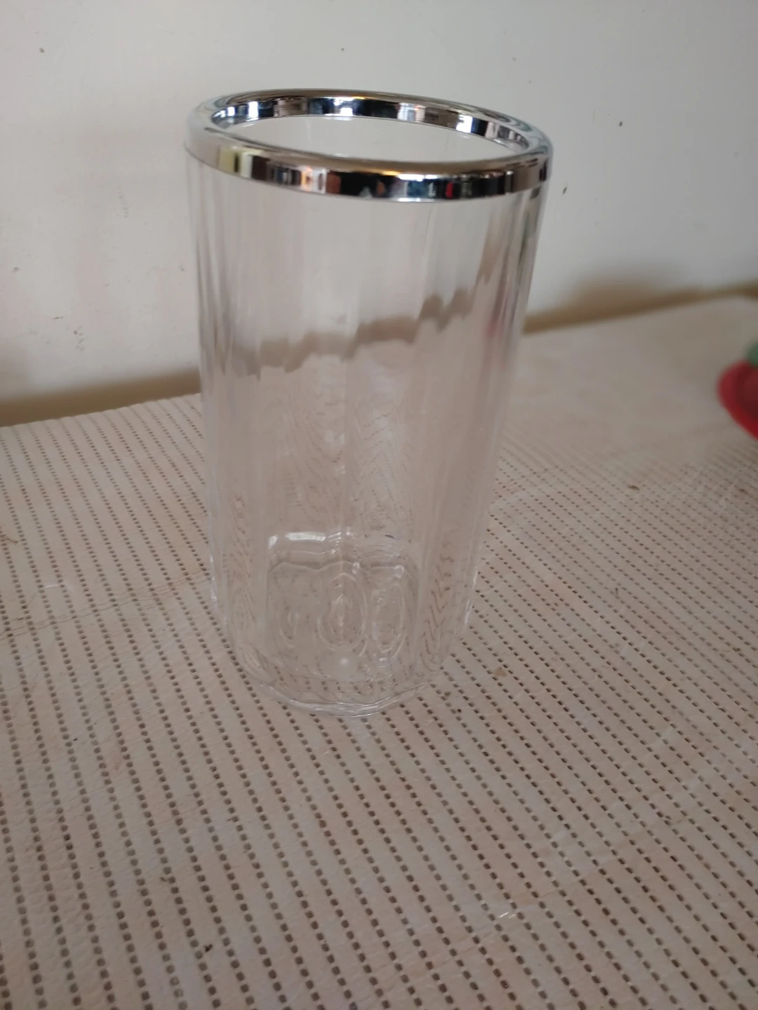 Clear acryllic wine Bucket with Silver Rim