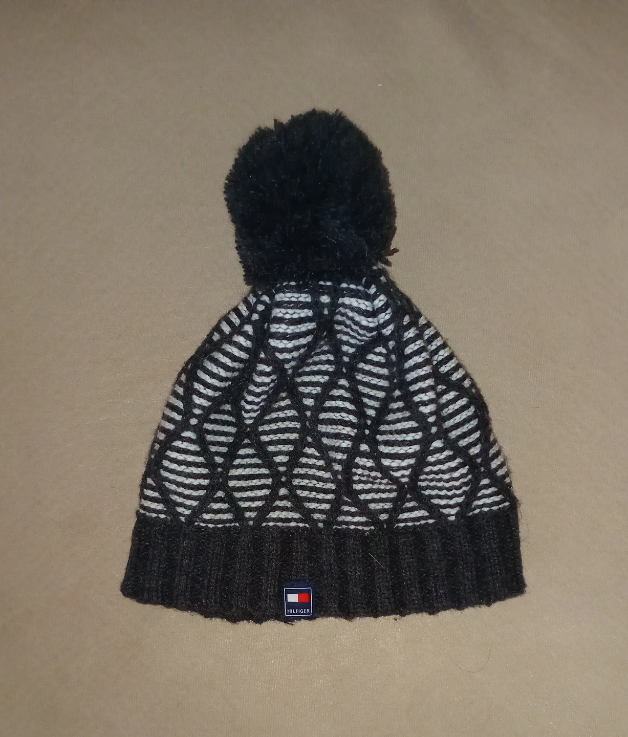 Kid's Tommy Hilfiger Knit Scarf and Hat Set🥕 - photo 2