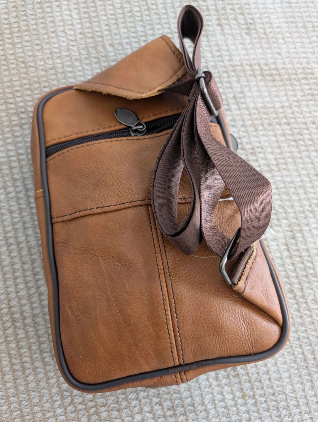 Brand New Brown Leather Crossbody Bag - photo 4