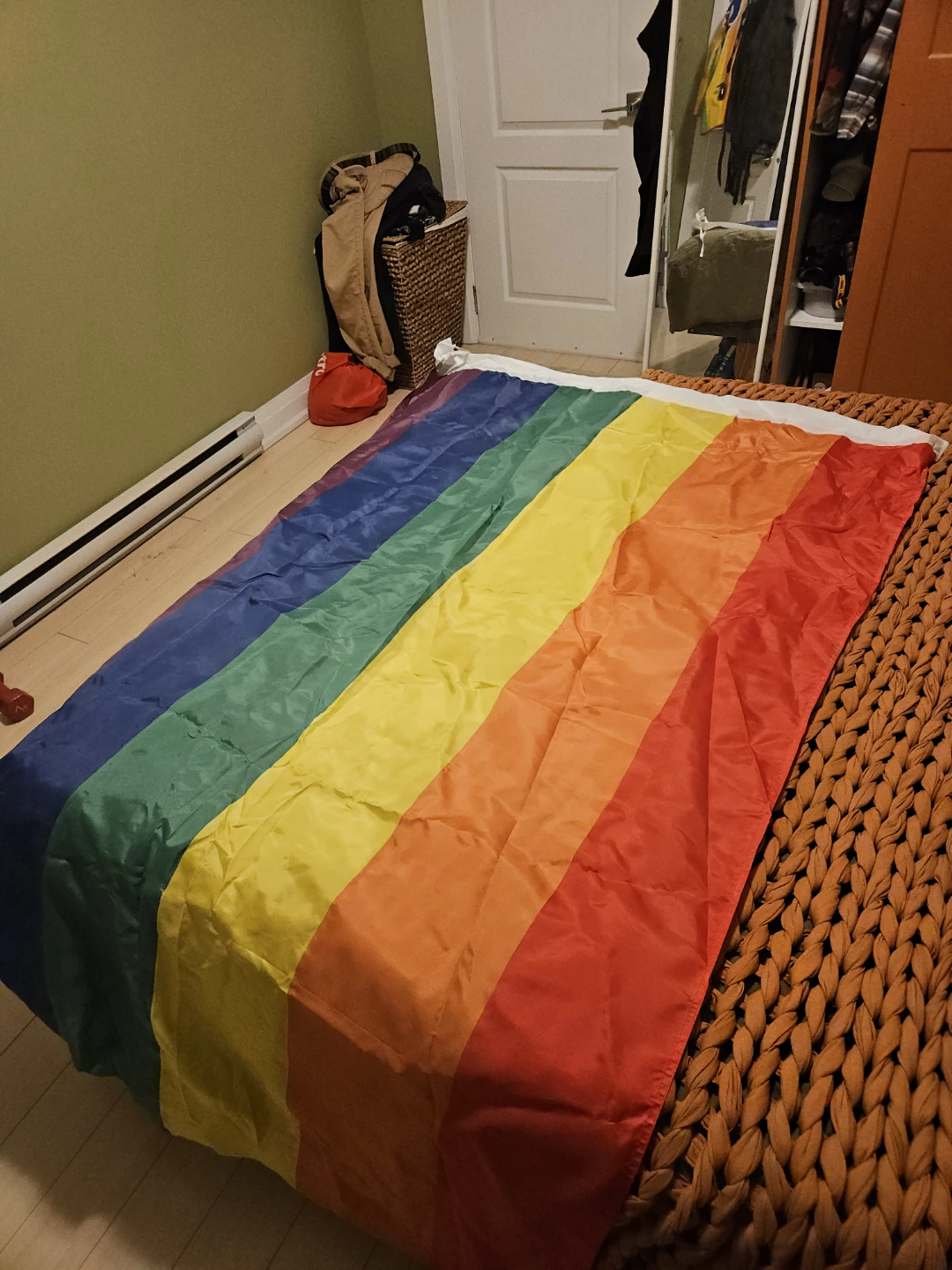 Large pride flag 🏆