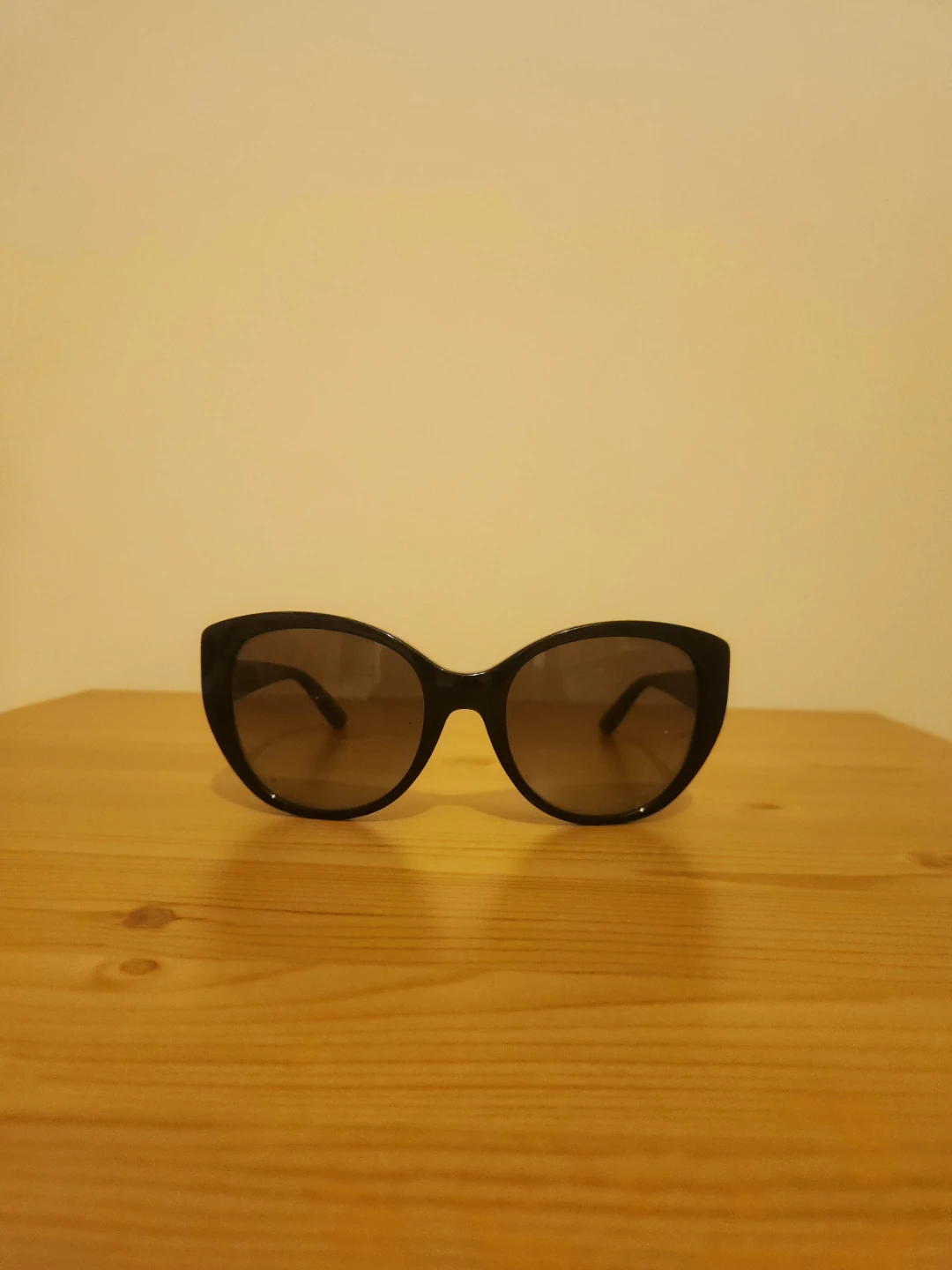 Female Michael Kors Sunglasses - Black - photo 3