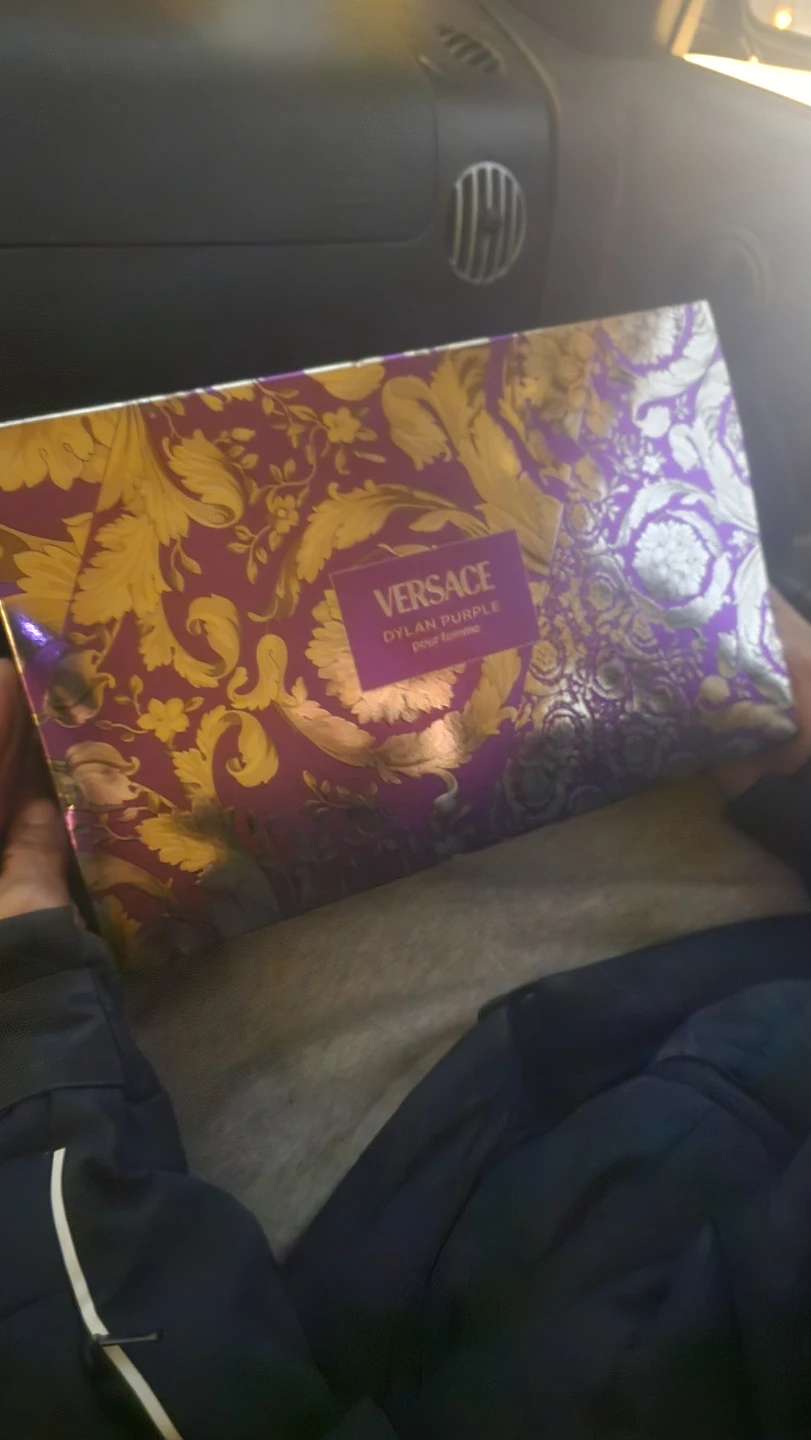 Versace Dylan Purple Pour Femme Gift Set