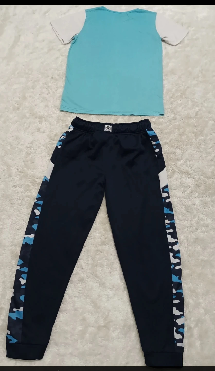 Champion T-Shirt and Track Pants - photo 2