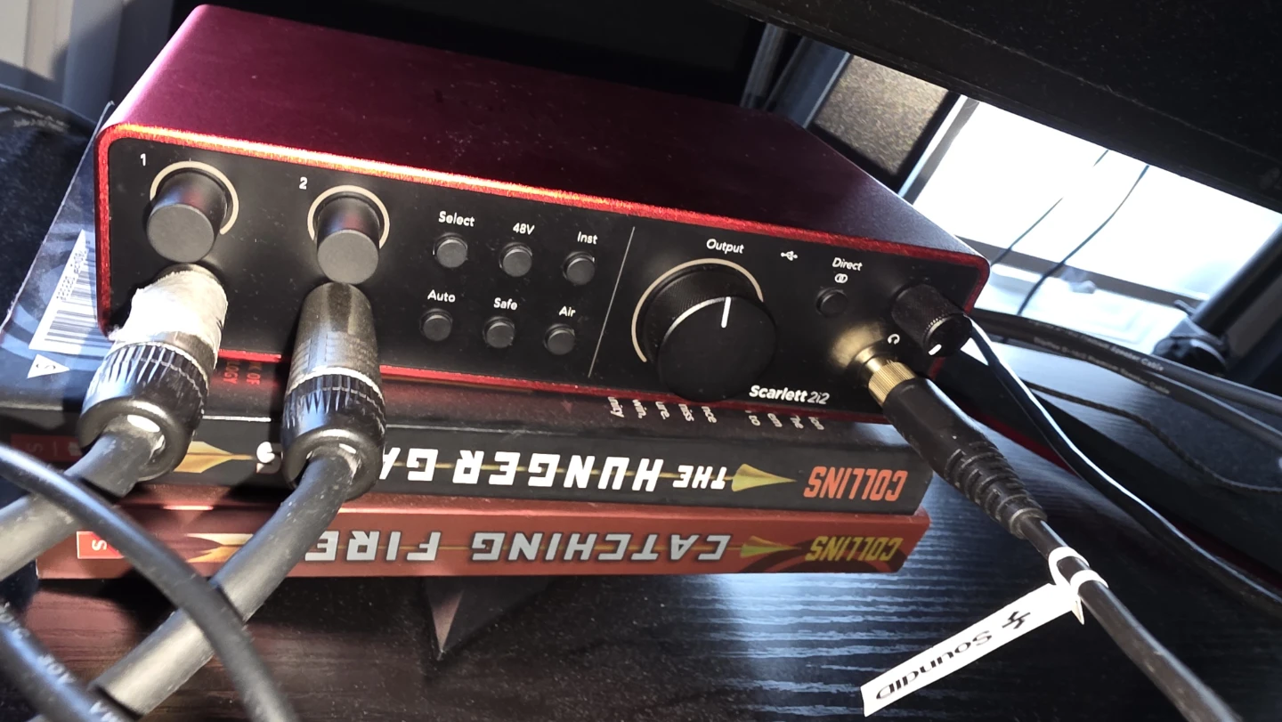 Focusrite Scarlett 2i2 4th GEN