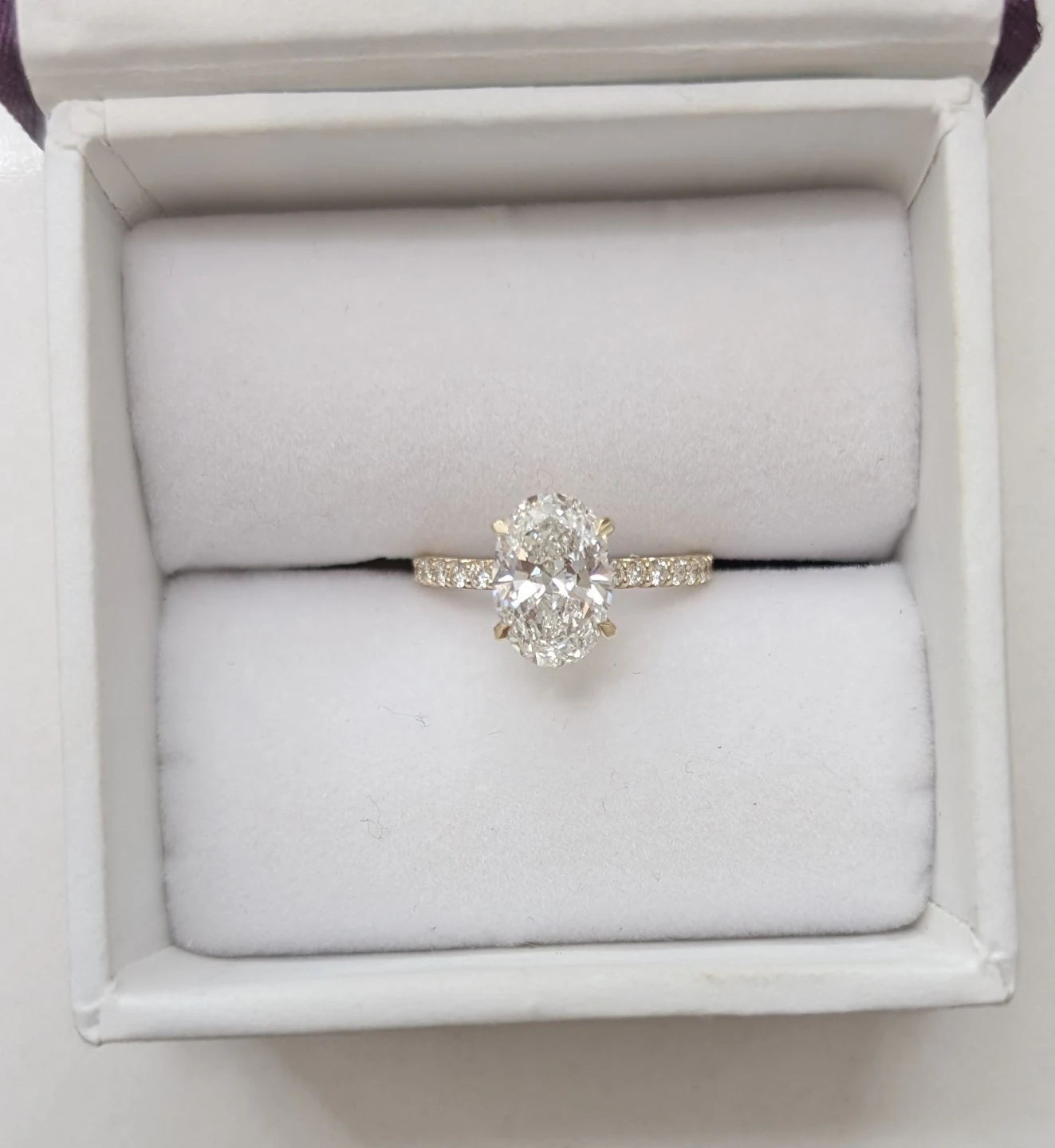Oval Lab Grown Diamond Engagement Ring (IGI Certified) - photo 2