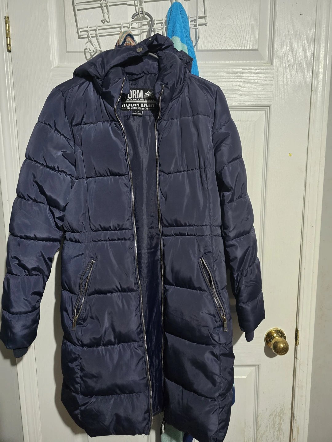 Storm Mountain Puffer Coat - Navy Blue