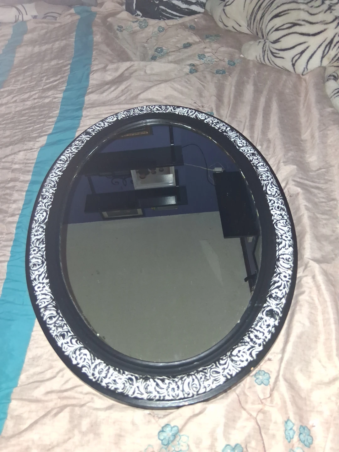 Oval Decorative Mirror - photo 2