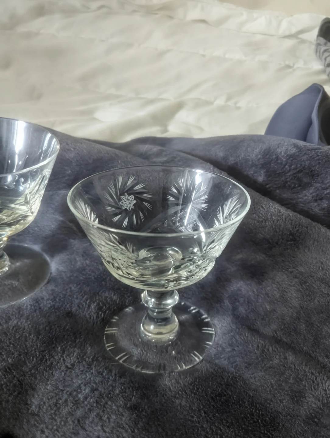 Set of 4 Crystal Dessert or Cocktail Glasses - photo 3