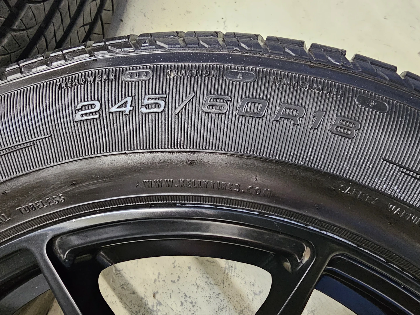 245/60 R18 ALL SEASON TIRES ON RIMS, 5×114.3 BOLT PATTERN - photo 4