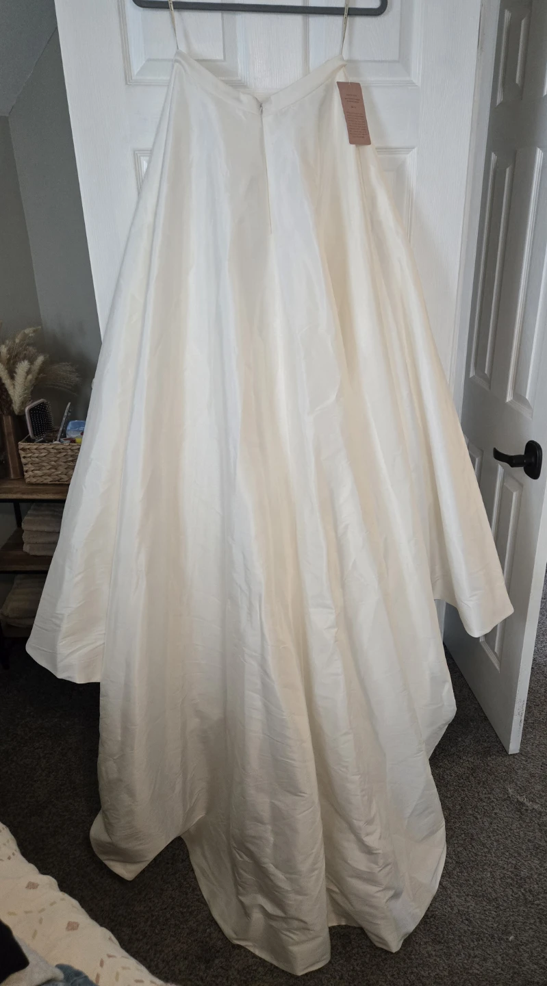 Jenny Yoo Wedding Overskirt Size 8 - photo 2