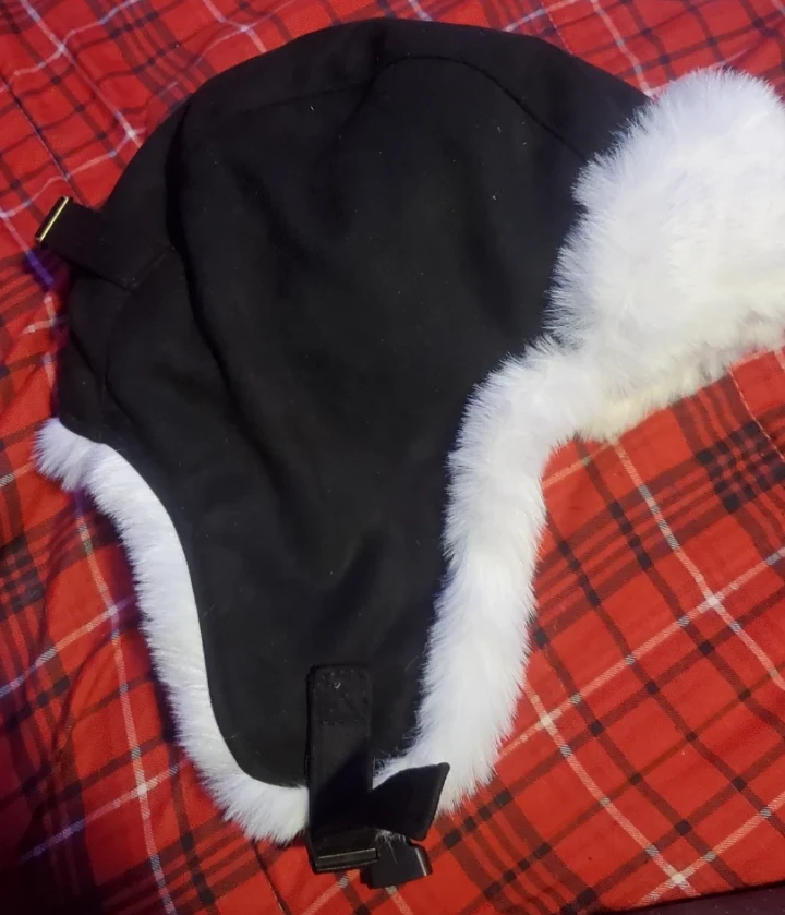 2 Hats For Sale (MUST GO!!!) - photo 3