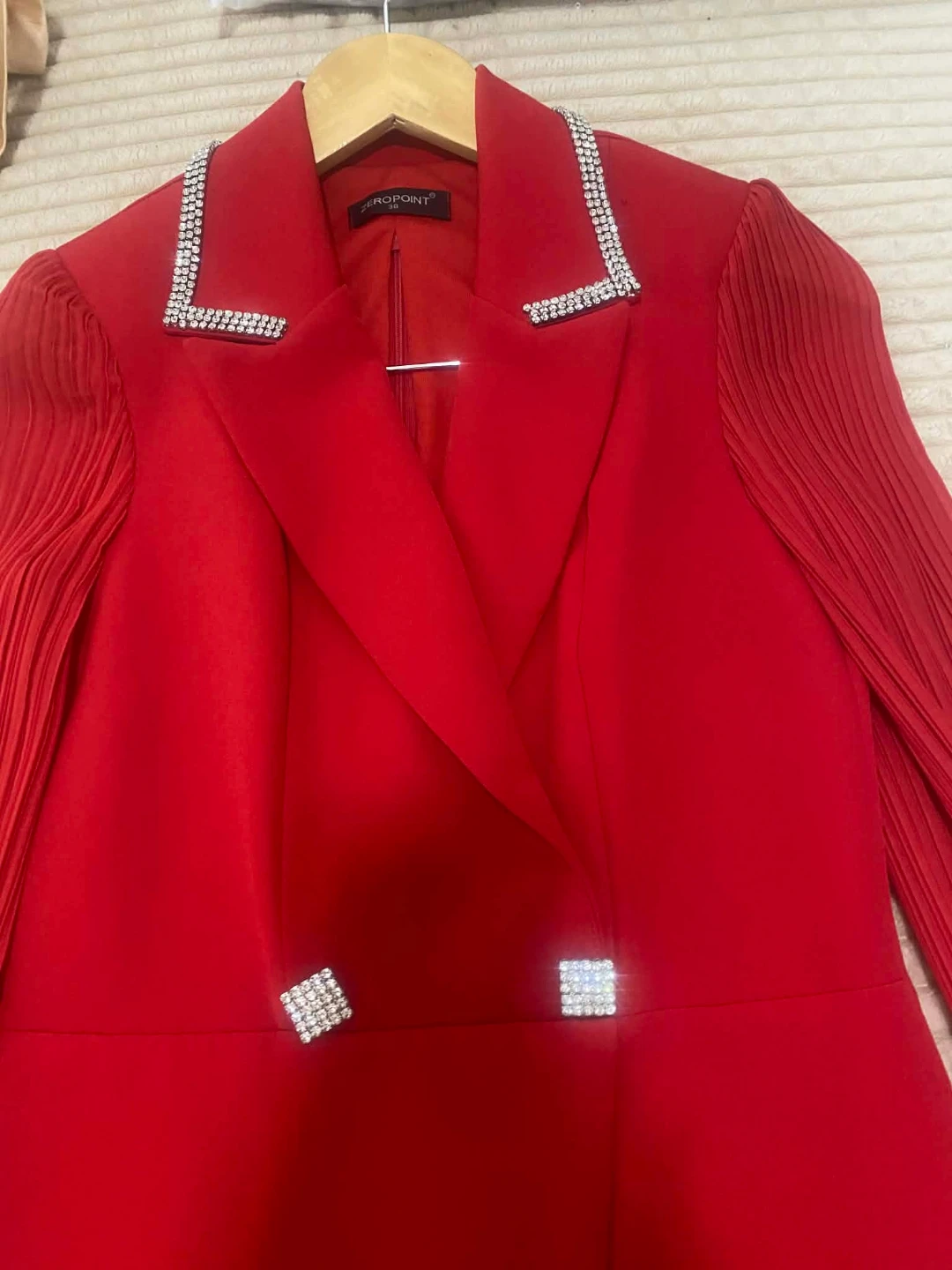 (New)Red color women dress size between small to medium - photo 3
