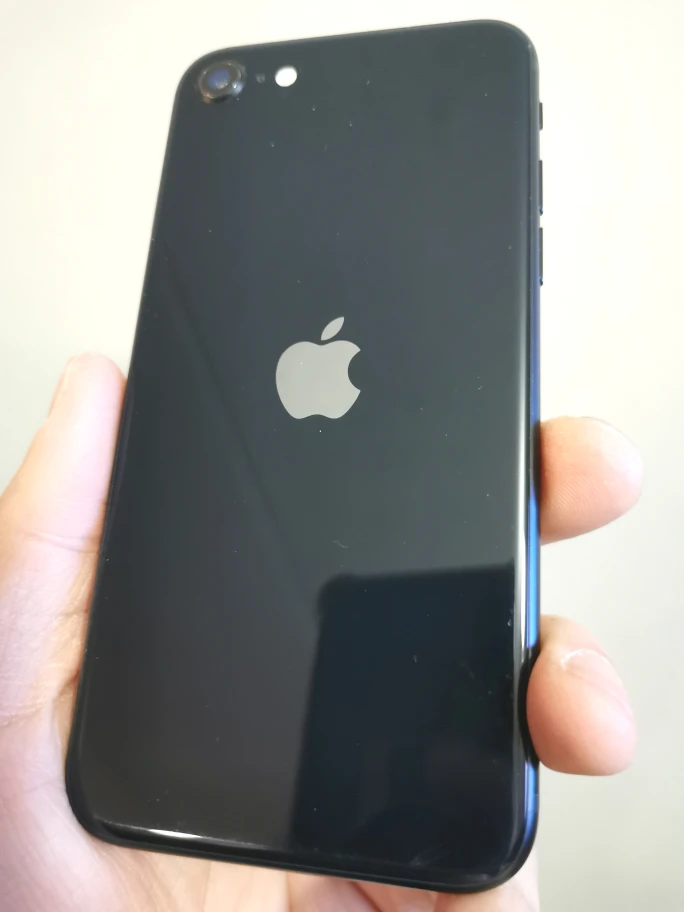 iPhone SE 2022 5G 128G midnight 98% battery health - photo 3