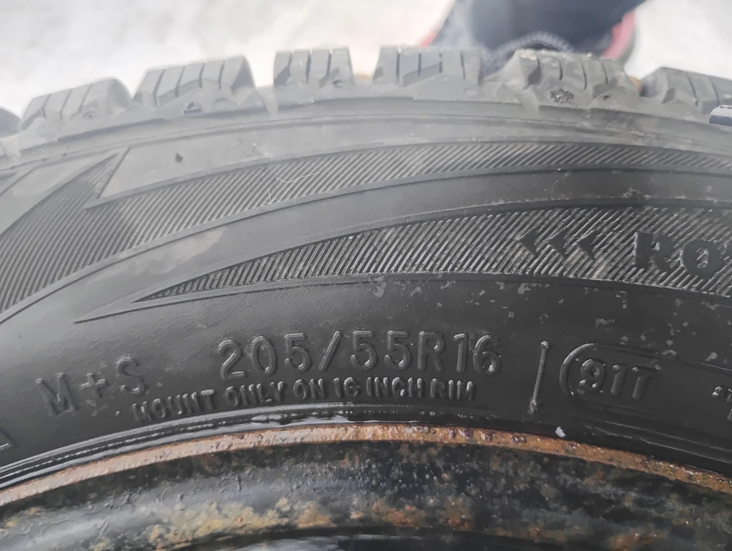 Tires w/rims - photo 5